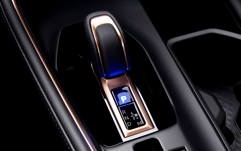 The_Ultimate_Family_SUV__Toyota_Grand_Highlander_Makes_World_Premiere copy