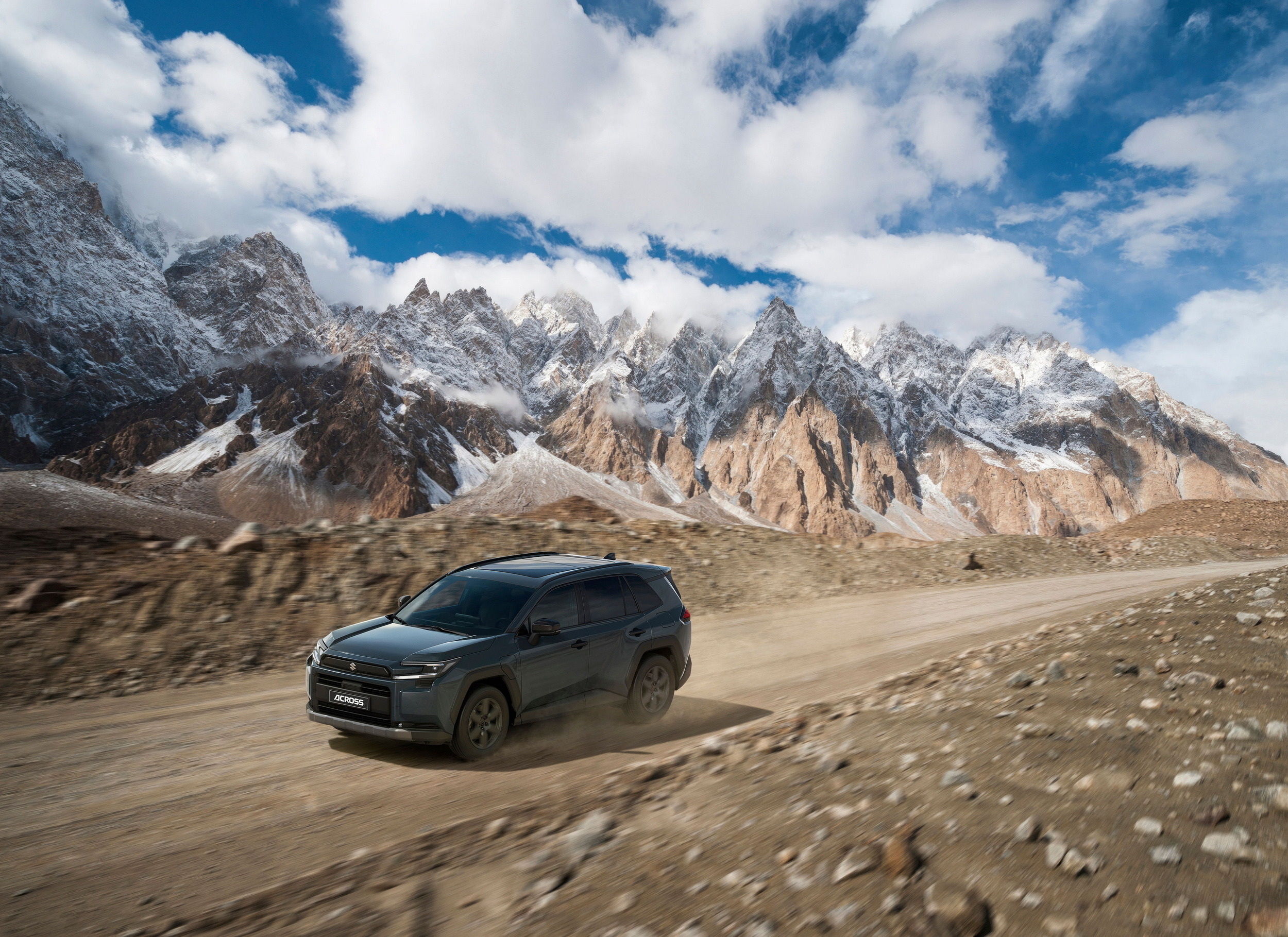 2026 Suzuki Across - Europe (4)