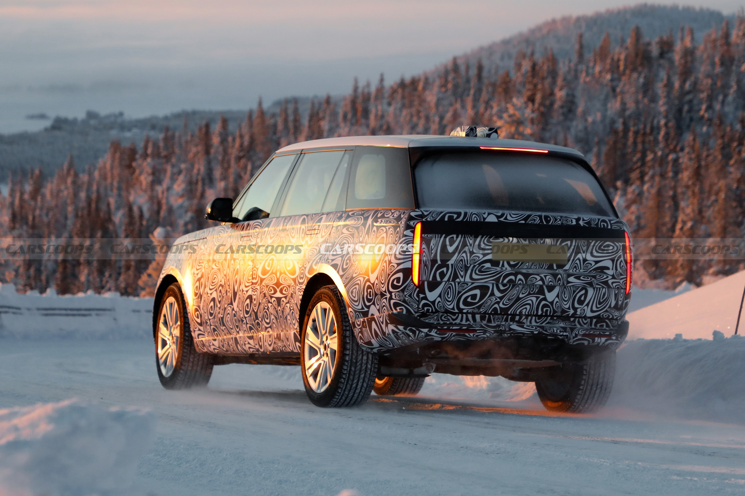 2027 Range Rover 211 18