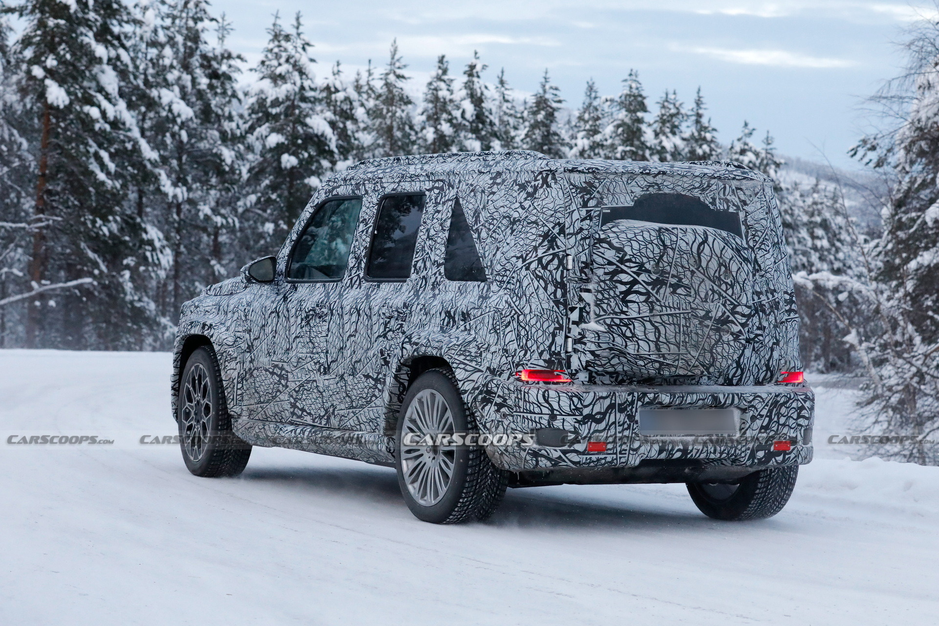 2027 Mercedes-Benz Little G Spy Shots - 23