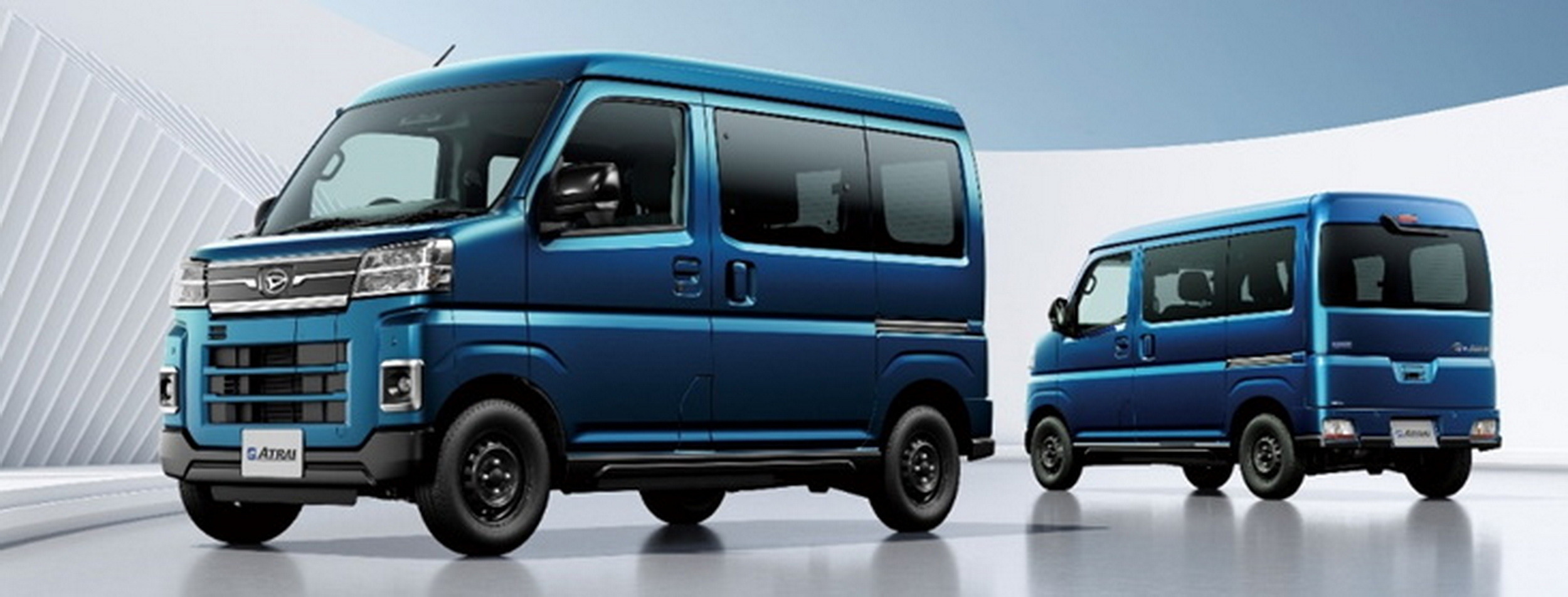 Daihatsu e-Atrai RS (2)