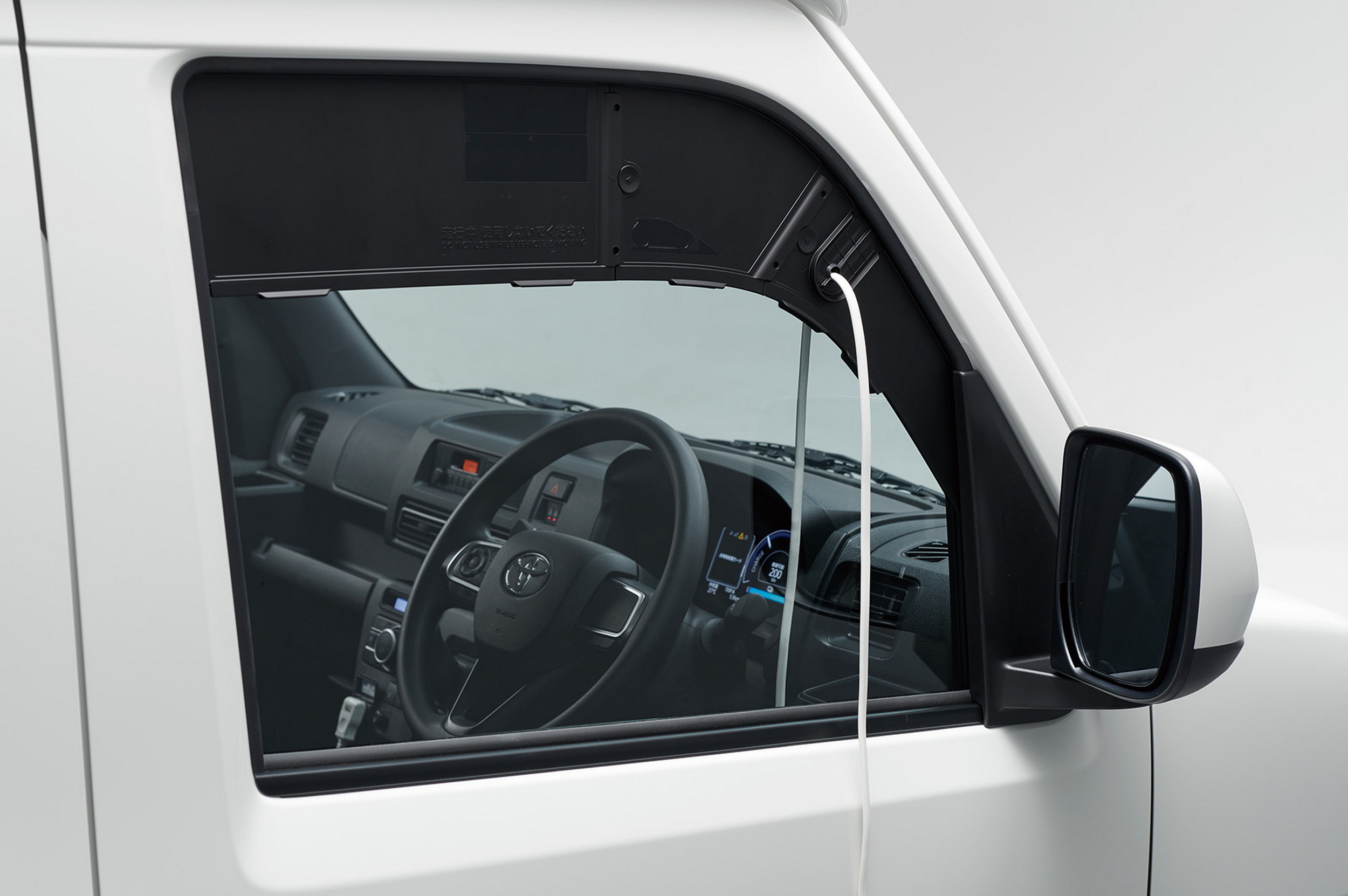 Toyota Pixis Van BEV (9)