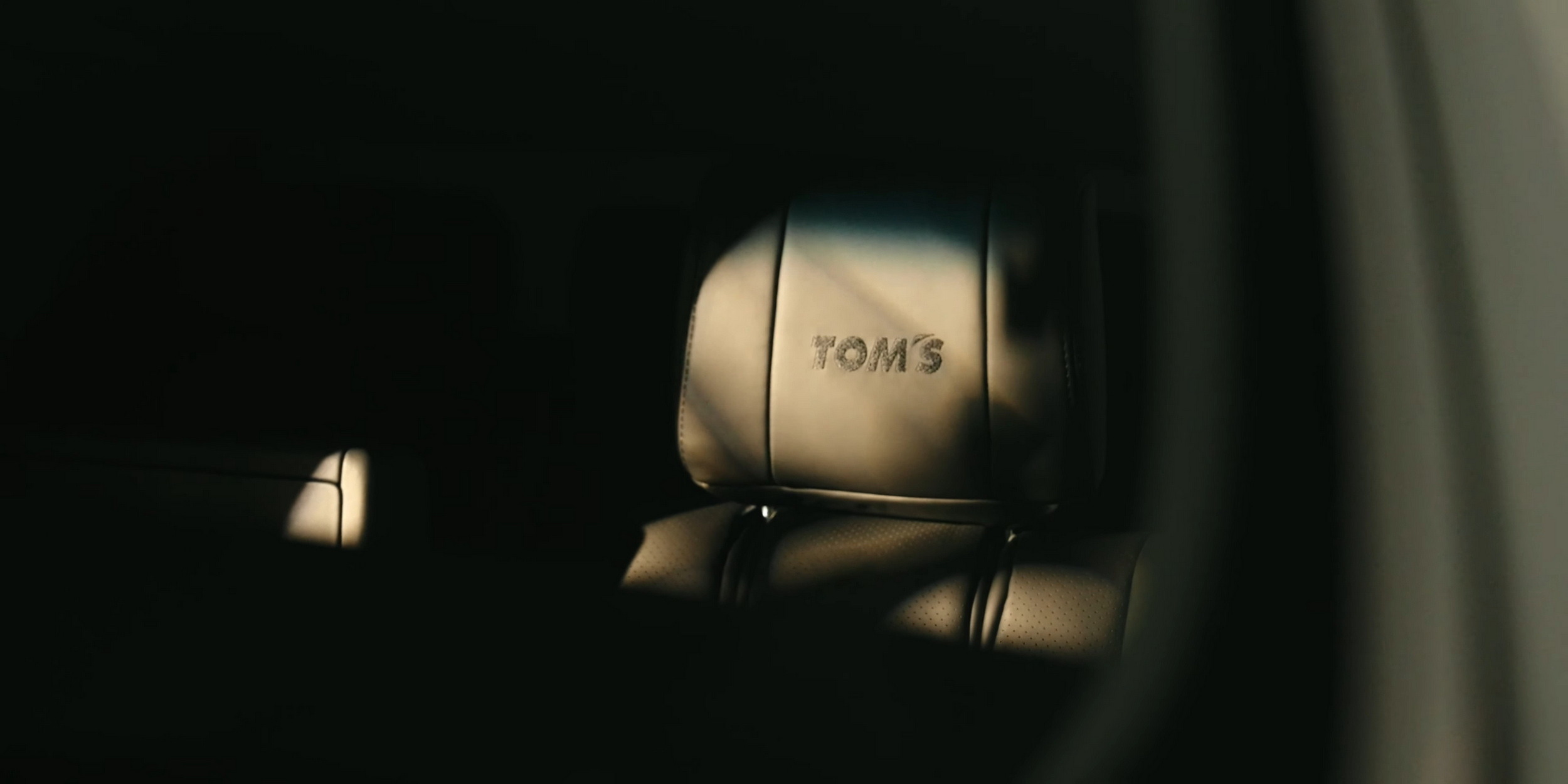 TOYOTA CENTURY TOM'S EDITION (26)