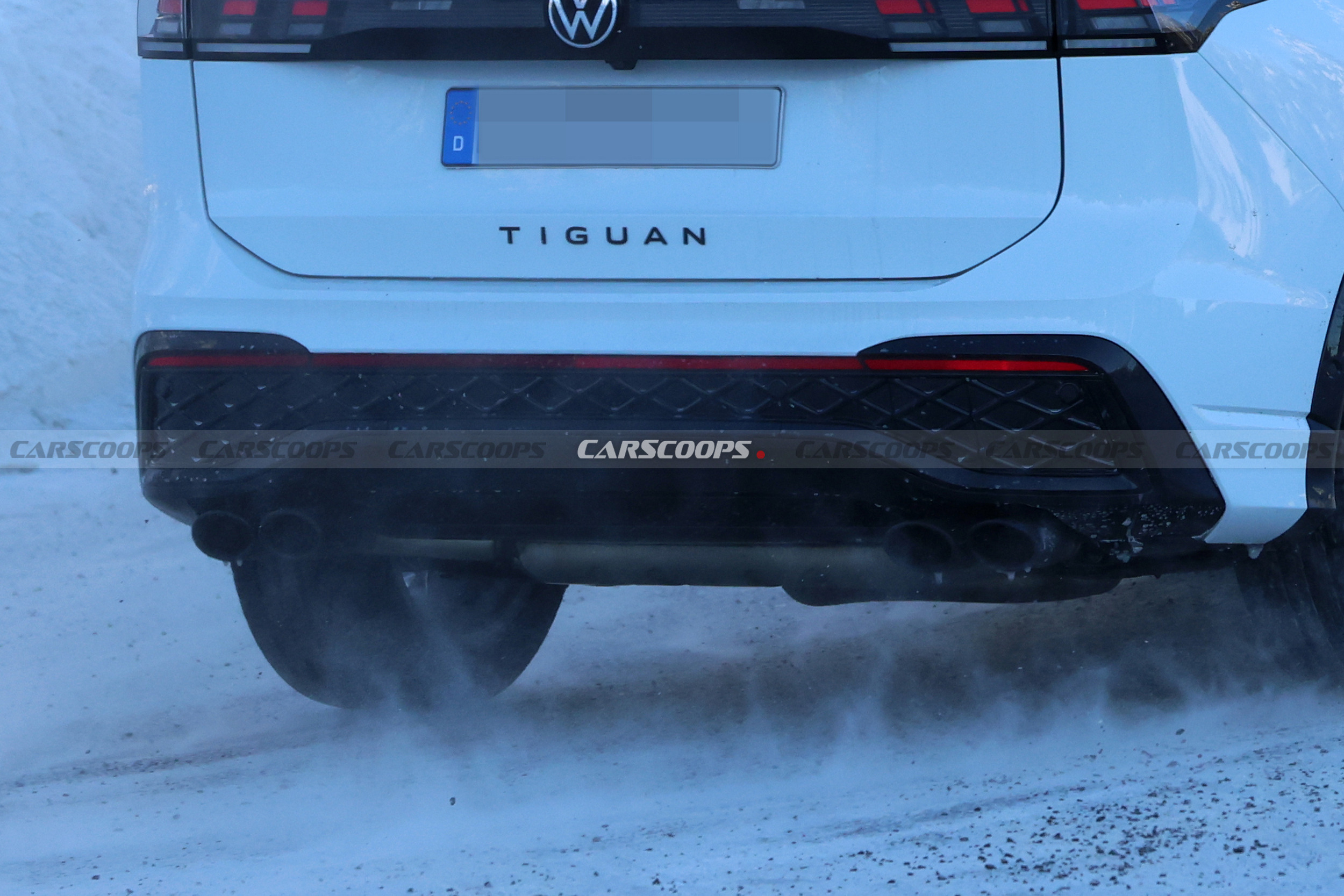 2028 VW Tiguan R Mule 220 13