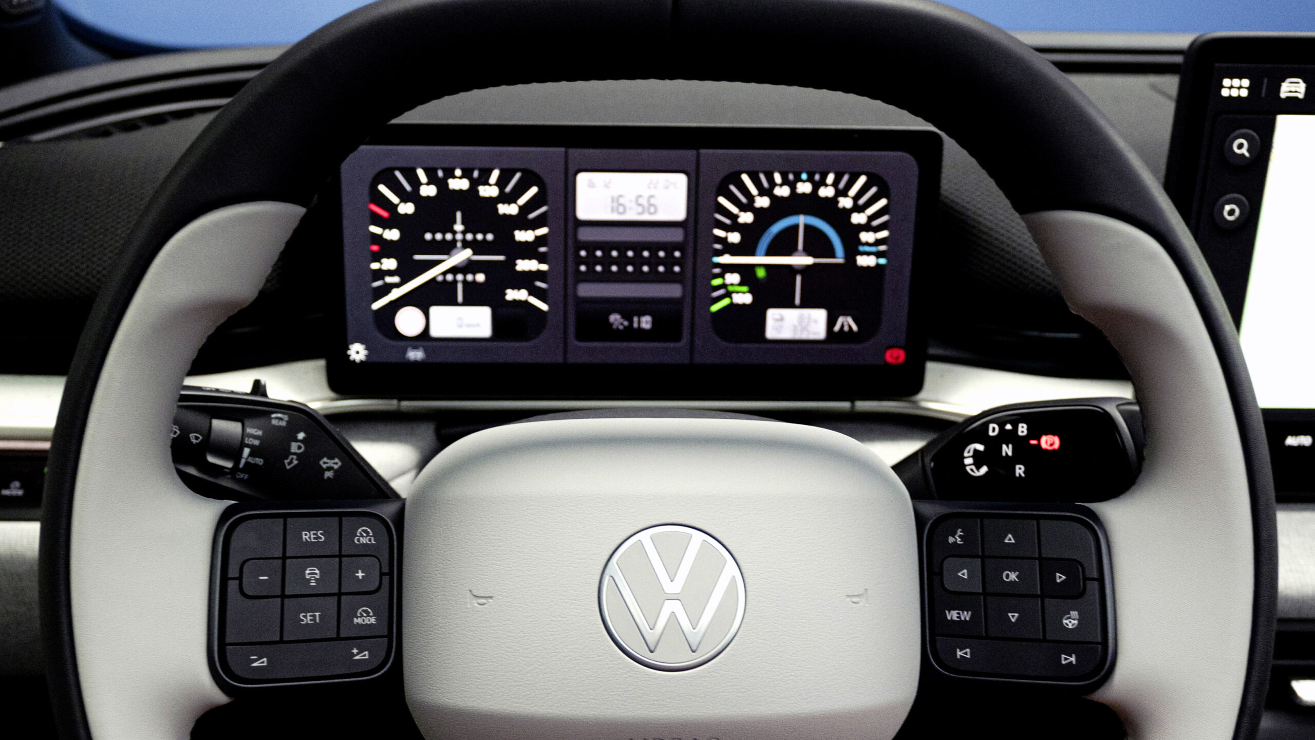 ID_Polo_Interior_10 copy