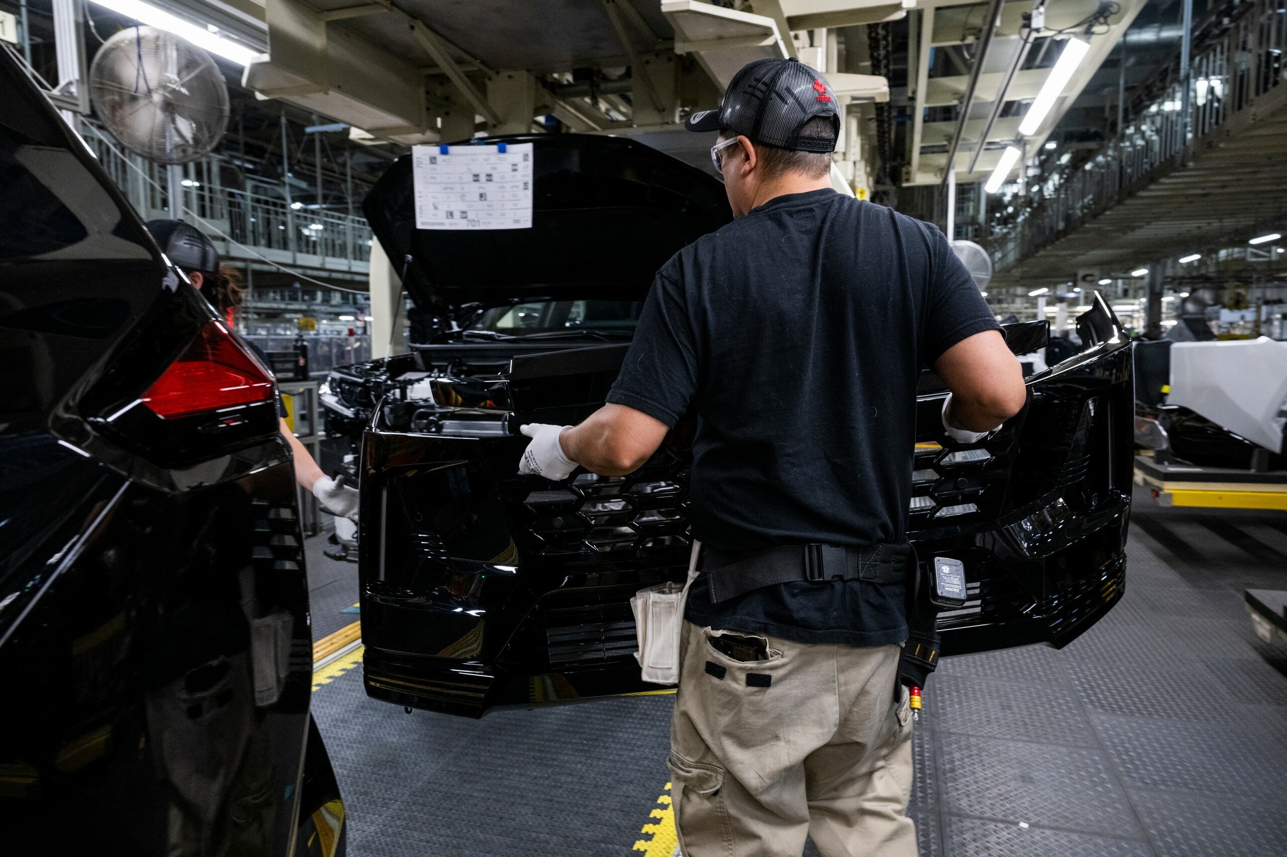 Toyota RAV4 Factory Canada - 14