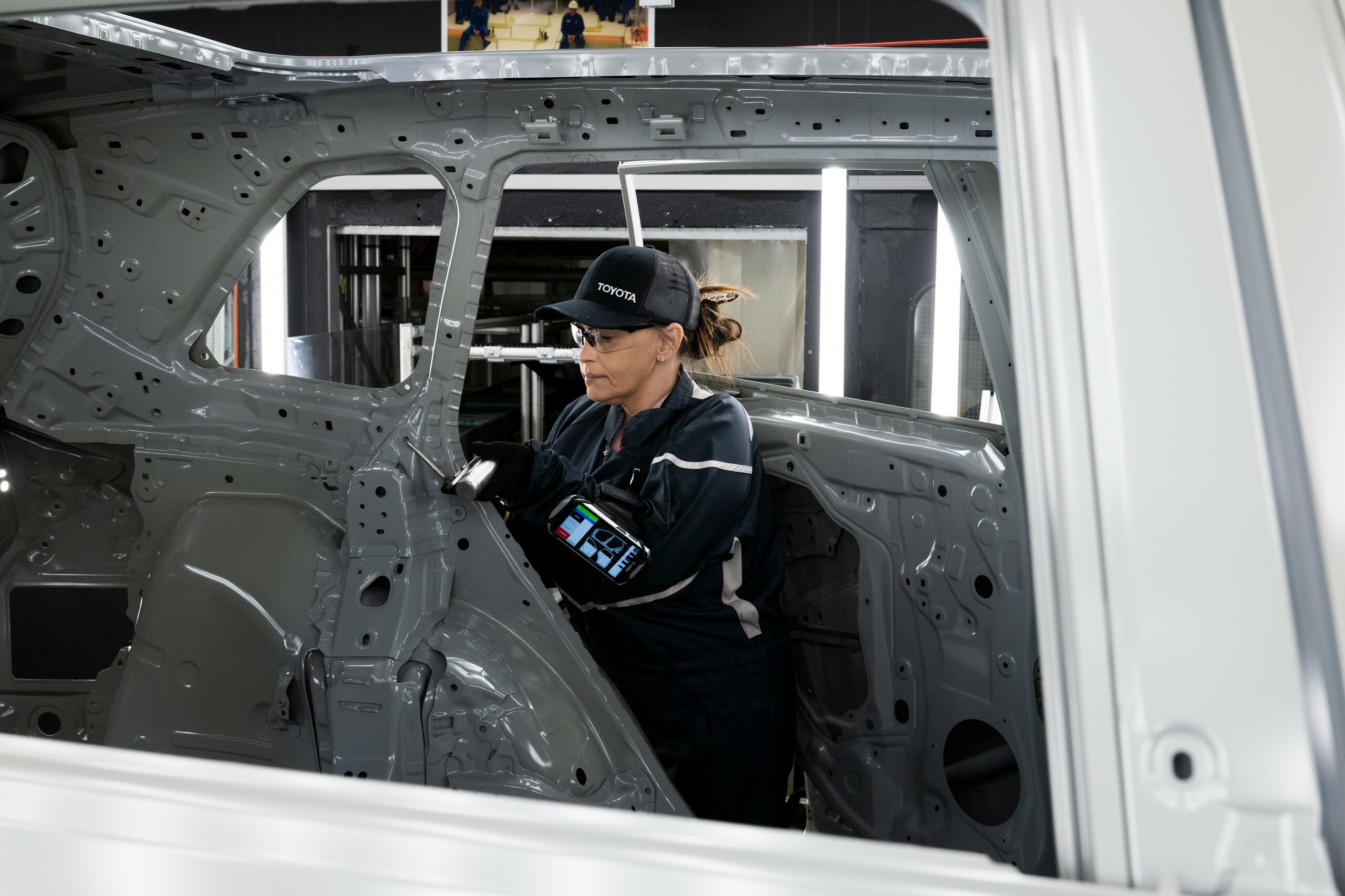 Toyota RAV4 Factory Canada - 24