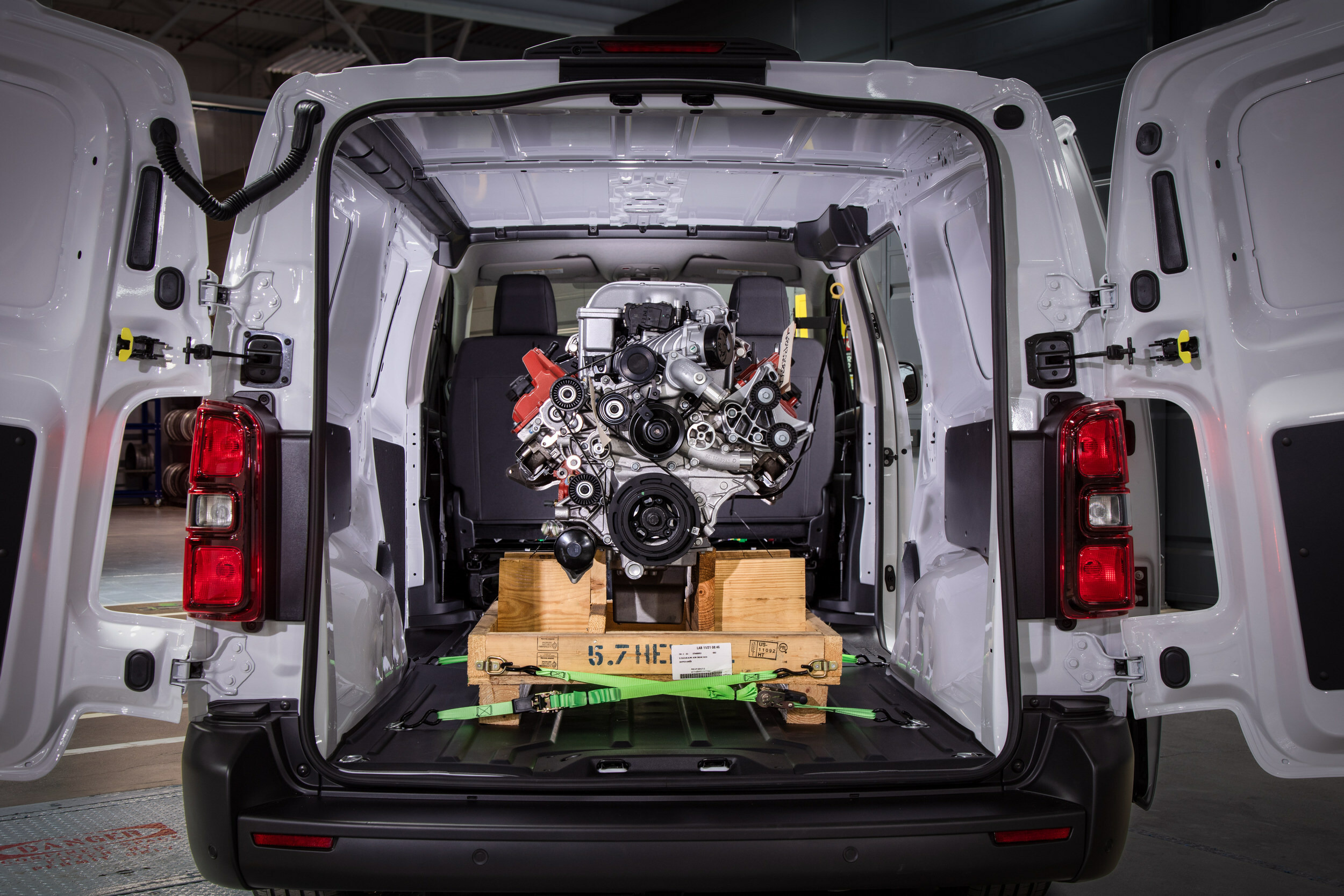 2027 Ram ProMaster City 310 518