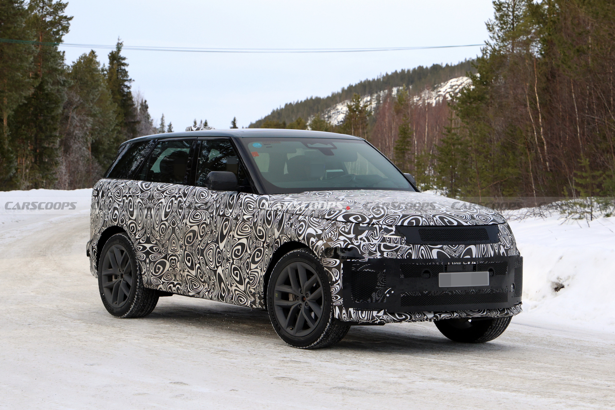 2027 Range Rover Sport 310 15