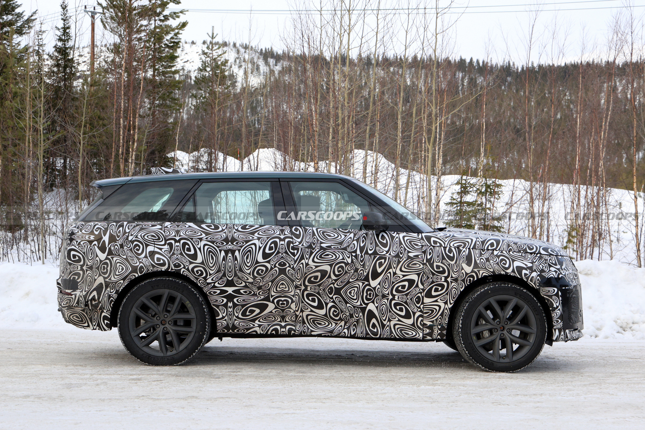 2027 Range Rover Sport 310 19