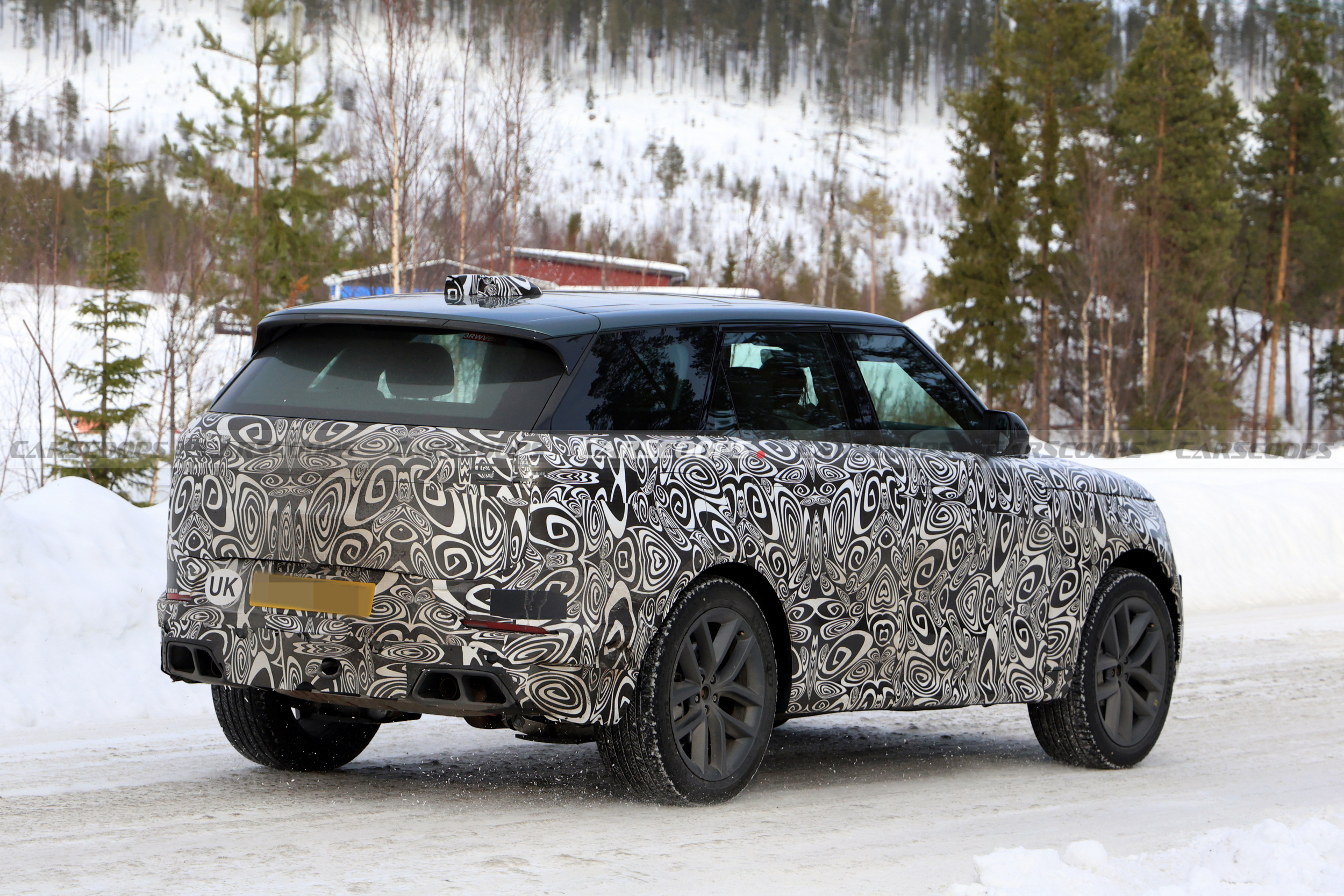 2027 Range Rover Sport 310 23