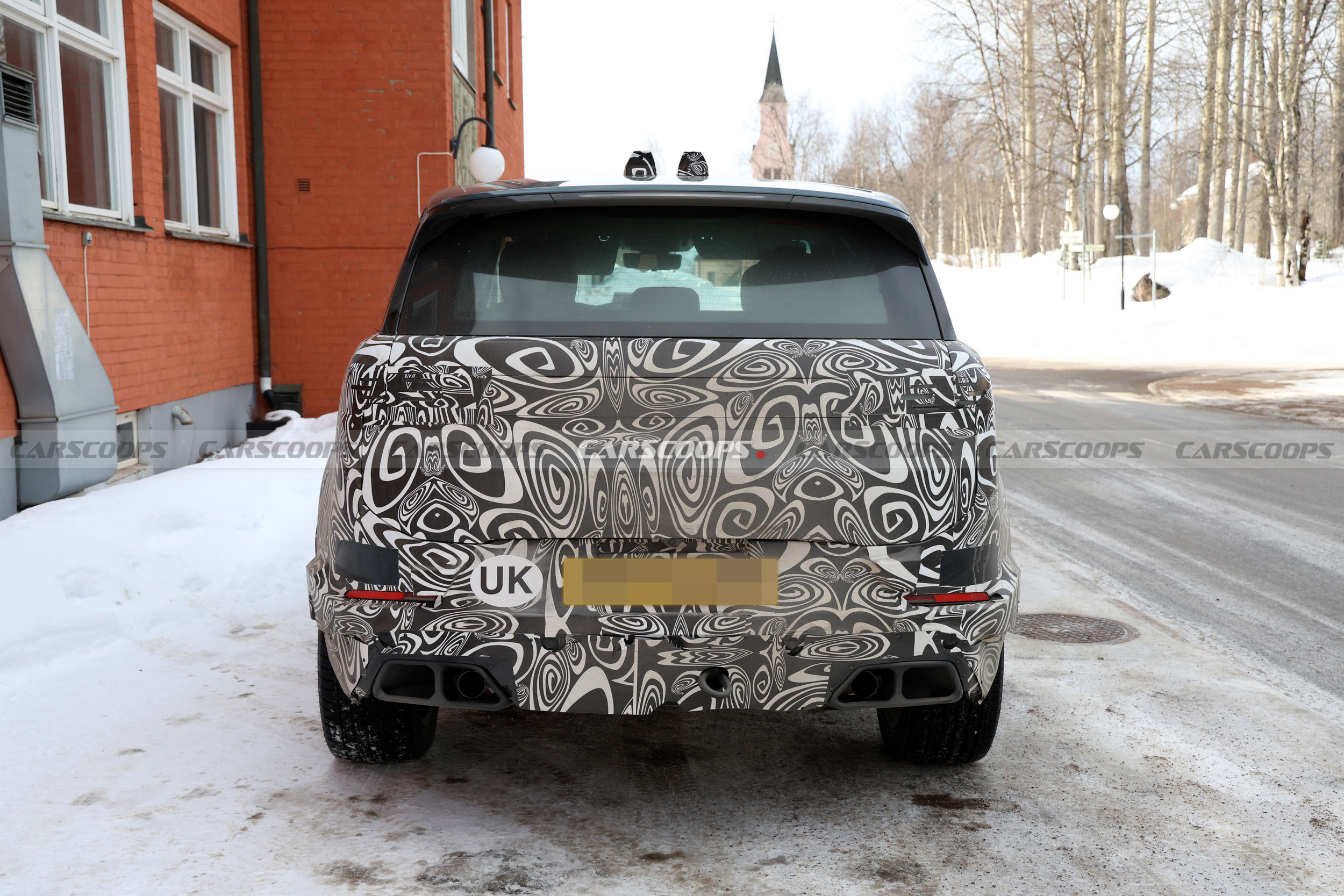 2027 Range Rover Sport 310 7