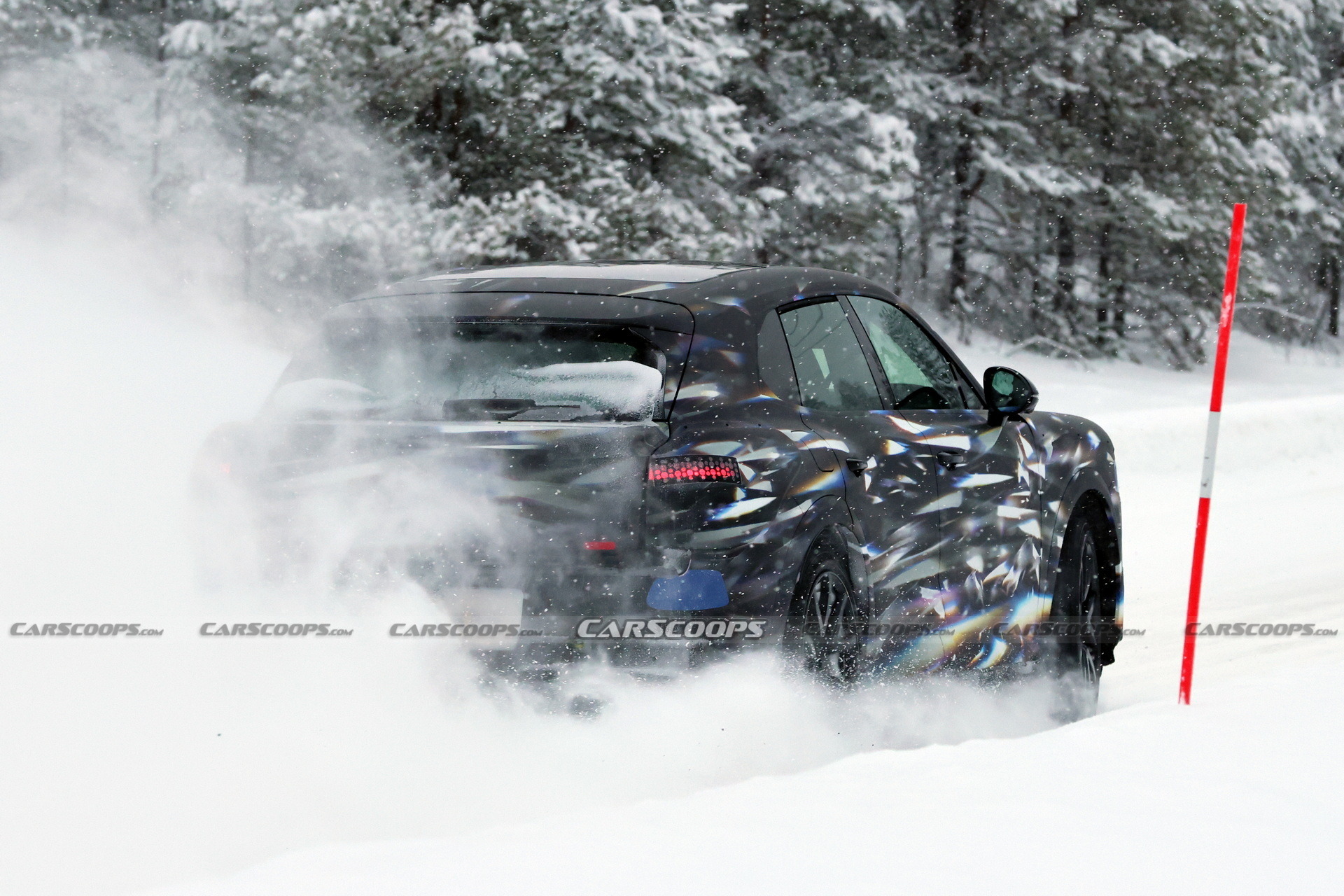 Bentley Urban SUV EV Spy Shots - 15