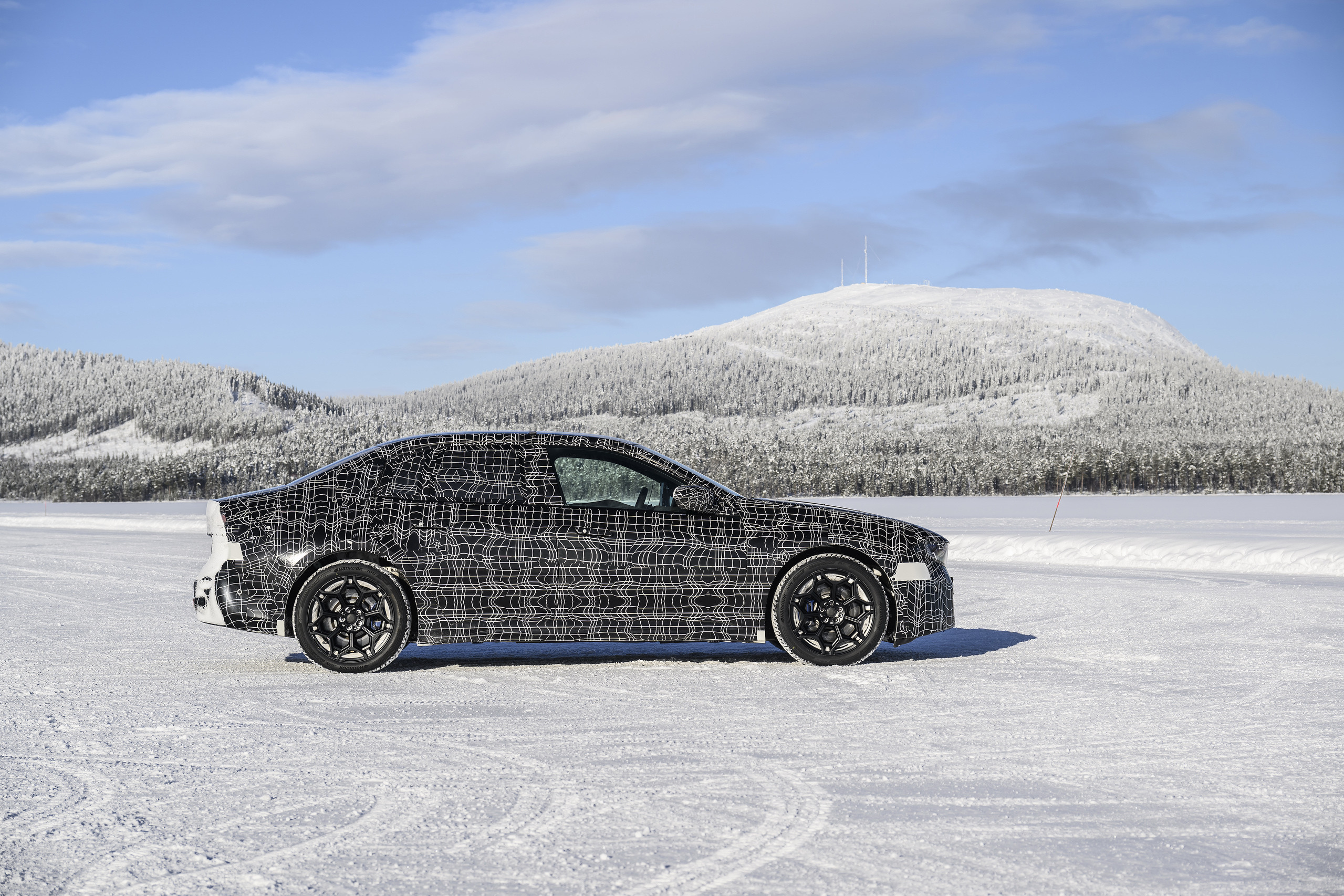2027 BMW i3 Sedan 38