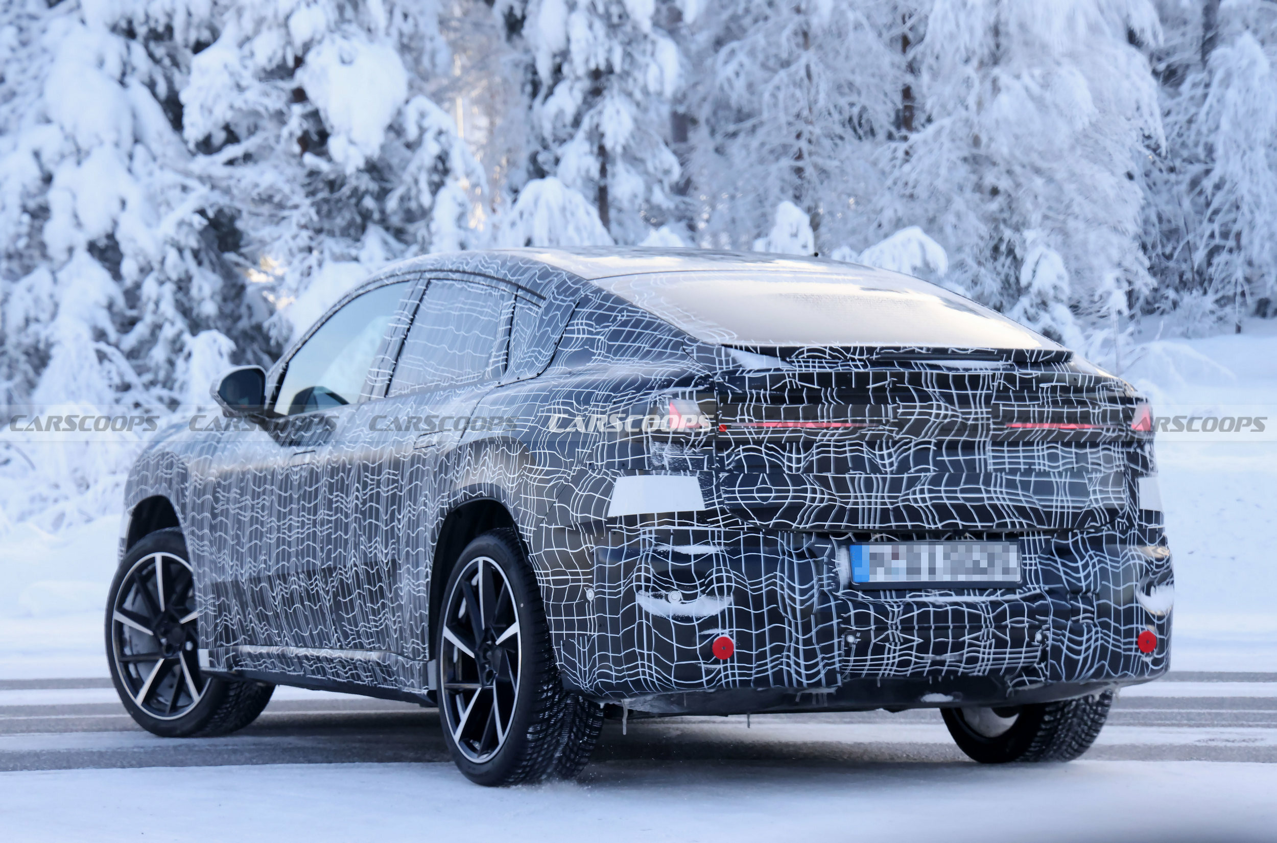 2027 BMW iX4 302 16