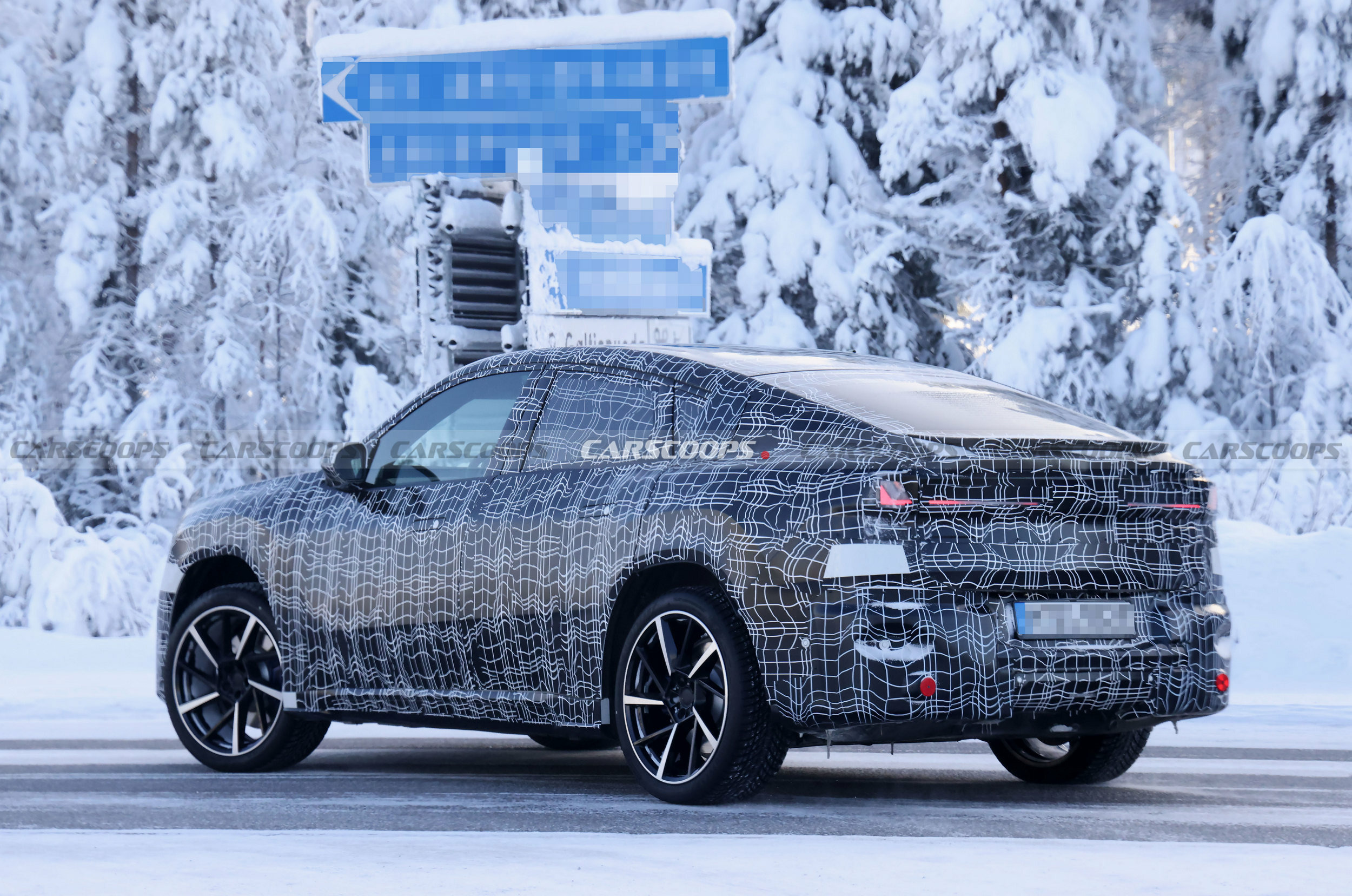 2027 BMW iX4 302 17