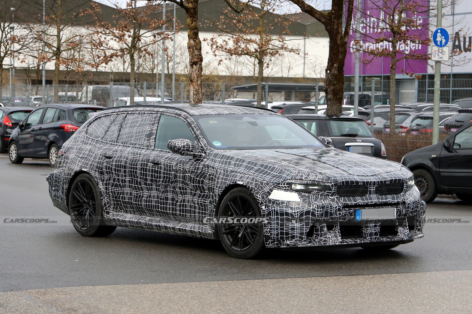 BMW M5 Touring Scoop Neue Klasse - 9