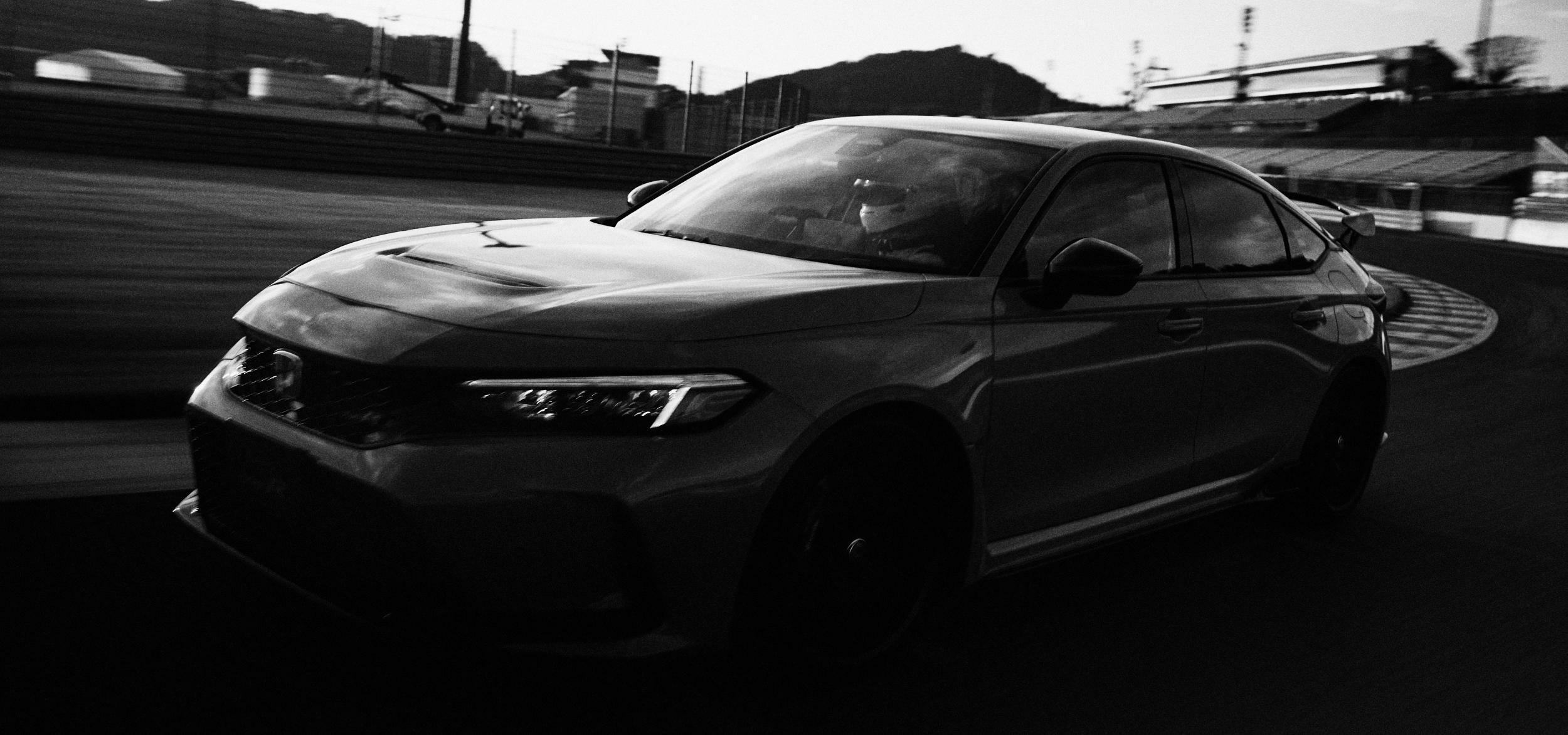 Honda Civic Type R Racing Black Package - Japan (7)