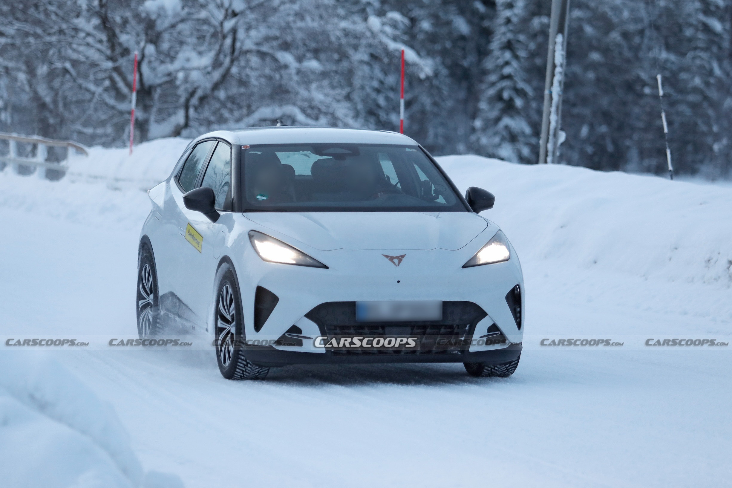 2027 Cupra Raval scoop 00001