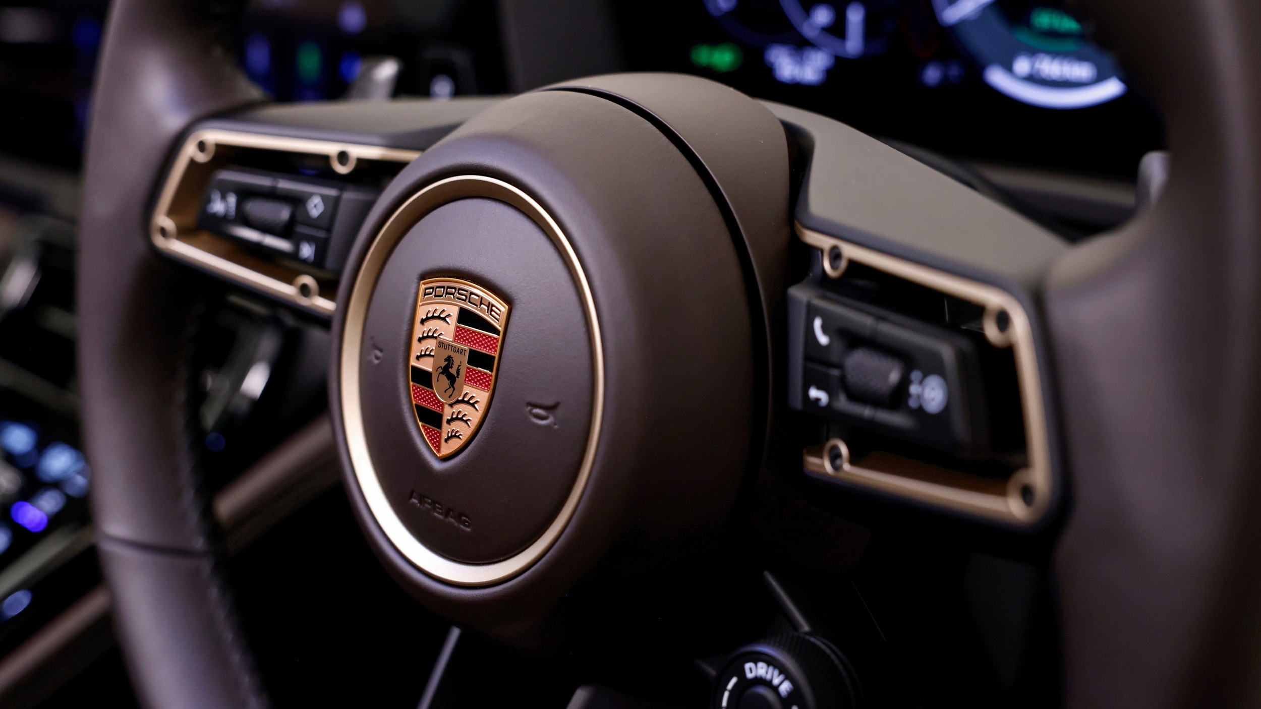 Porsche Panamera 4 E-Hybrid - Go North - Australia (12)