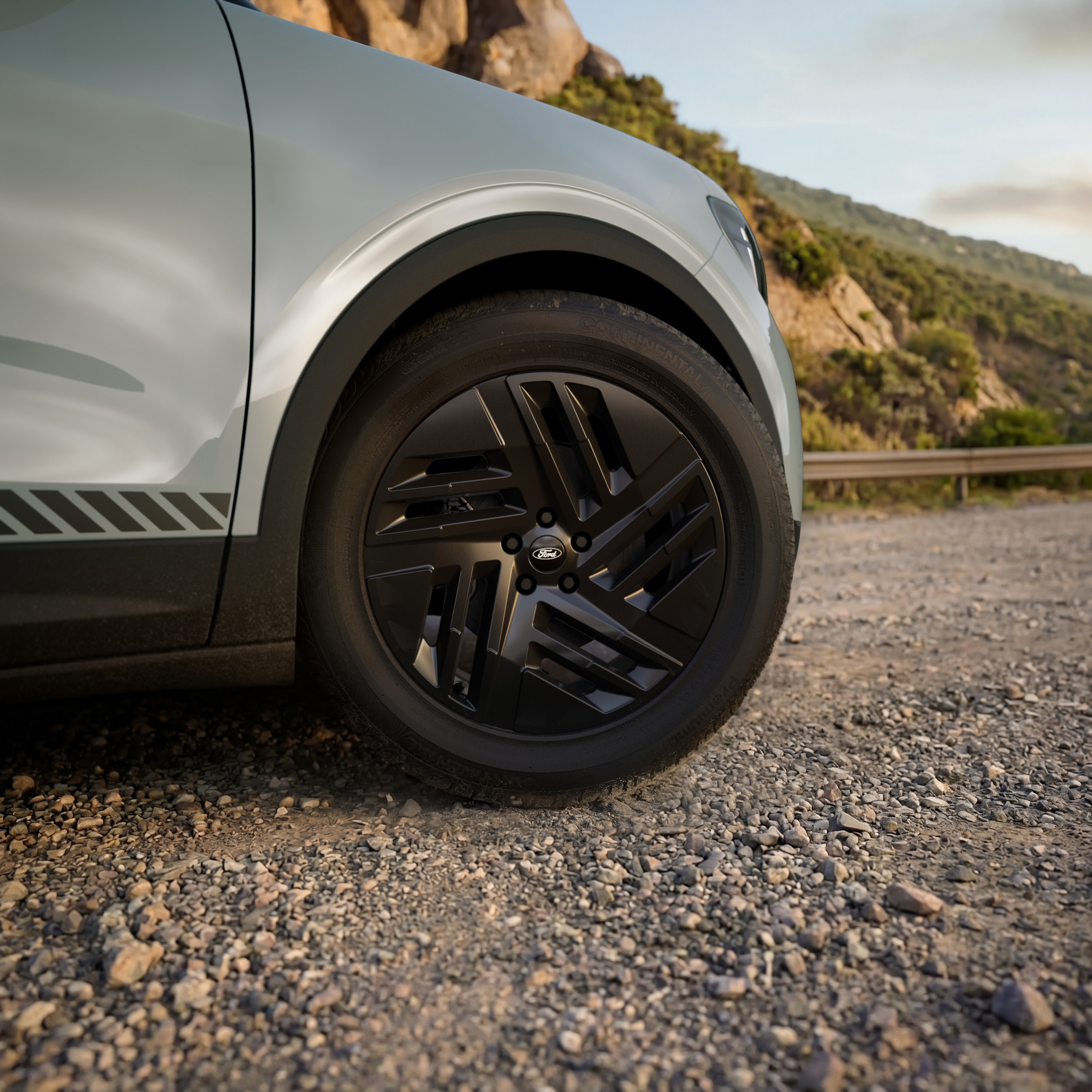 2026 Ford Explorer EV 310 5