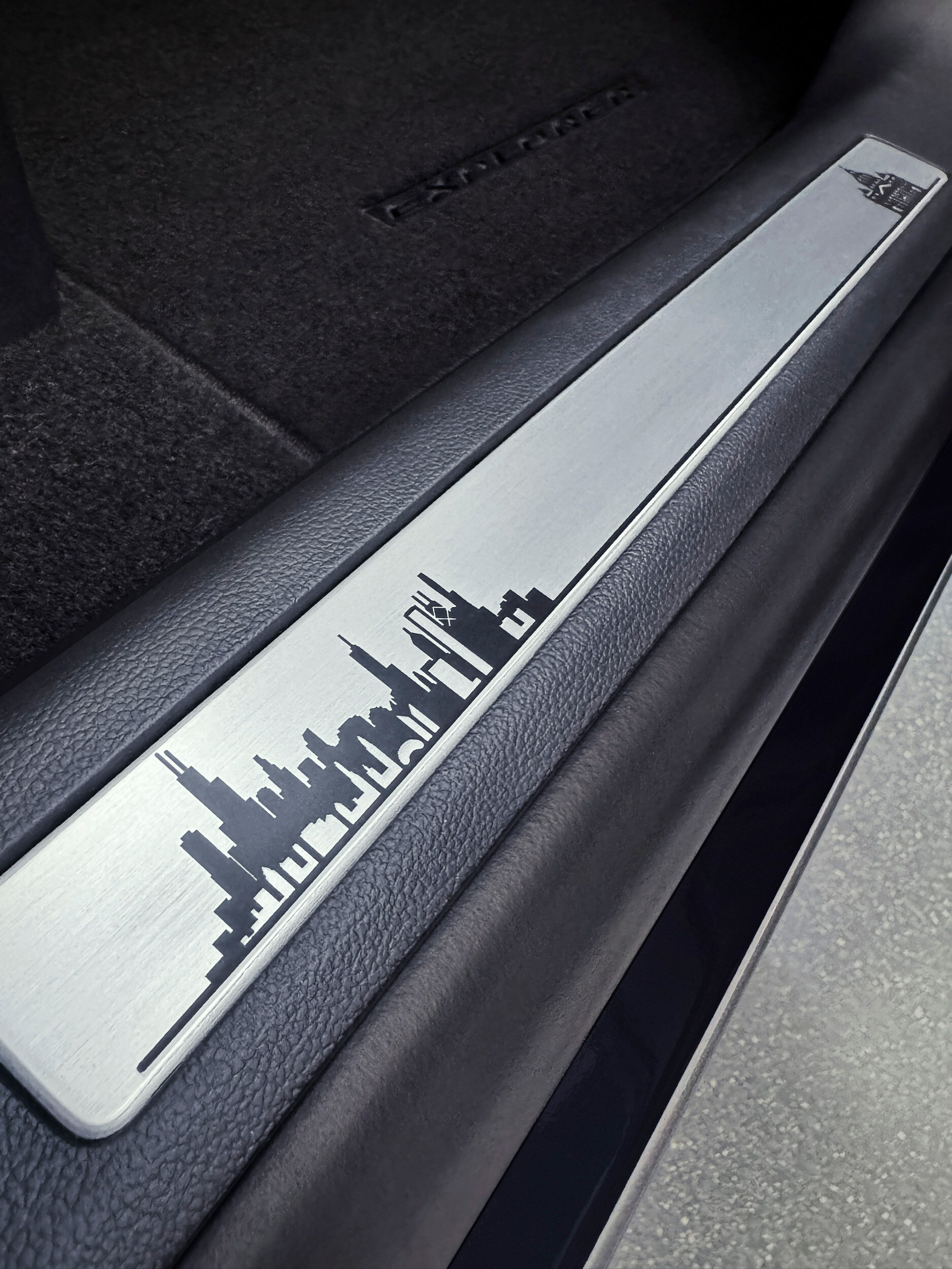 Pope Ford Explorer 306 6