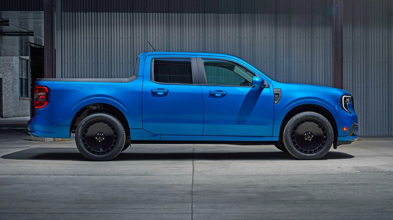 2025 Ford Maverick Lobo (2) copy