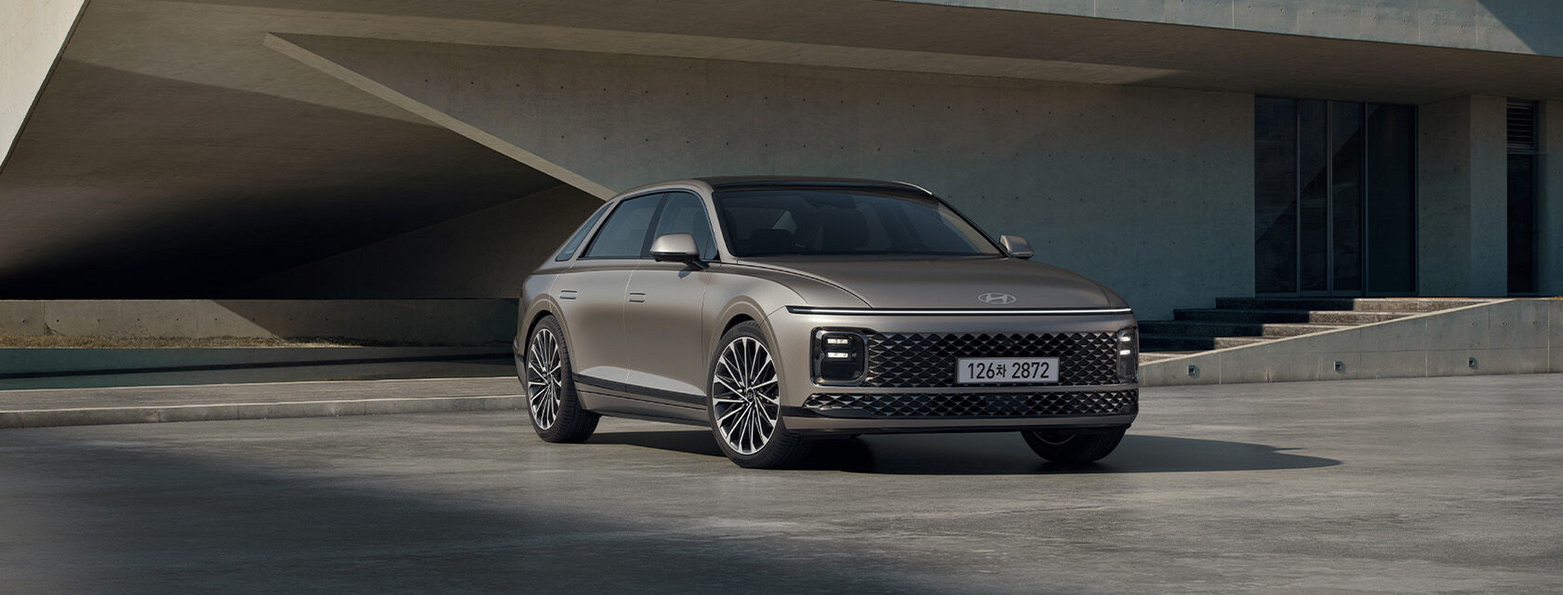 2025 Hyundai Grandeur (4)