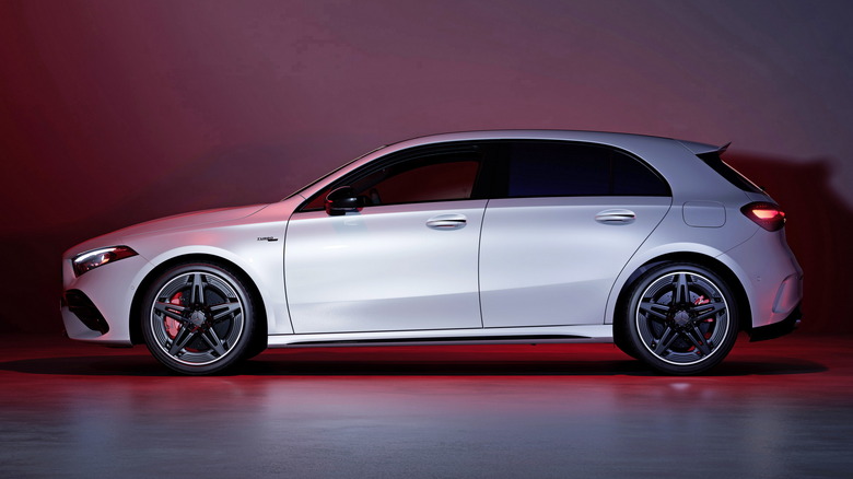 Mercedes A-Class profie (main)