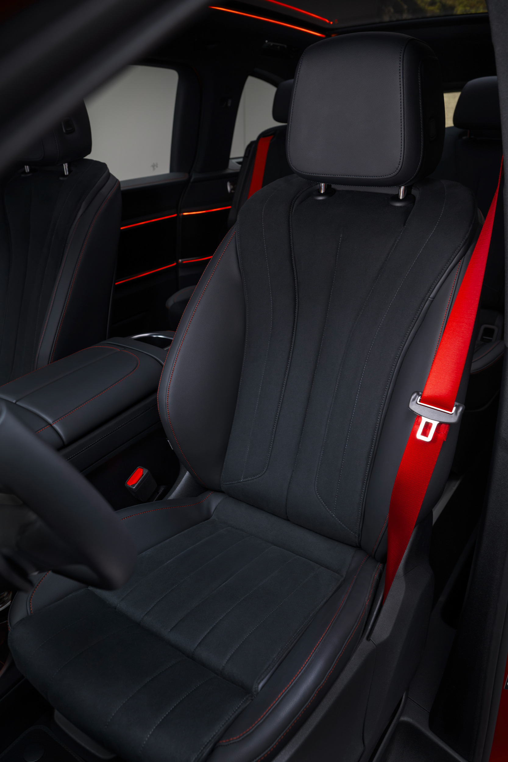 2027 Mercedes VLE 310 105