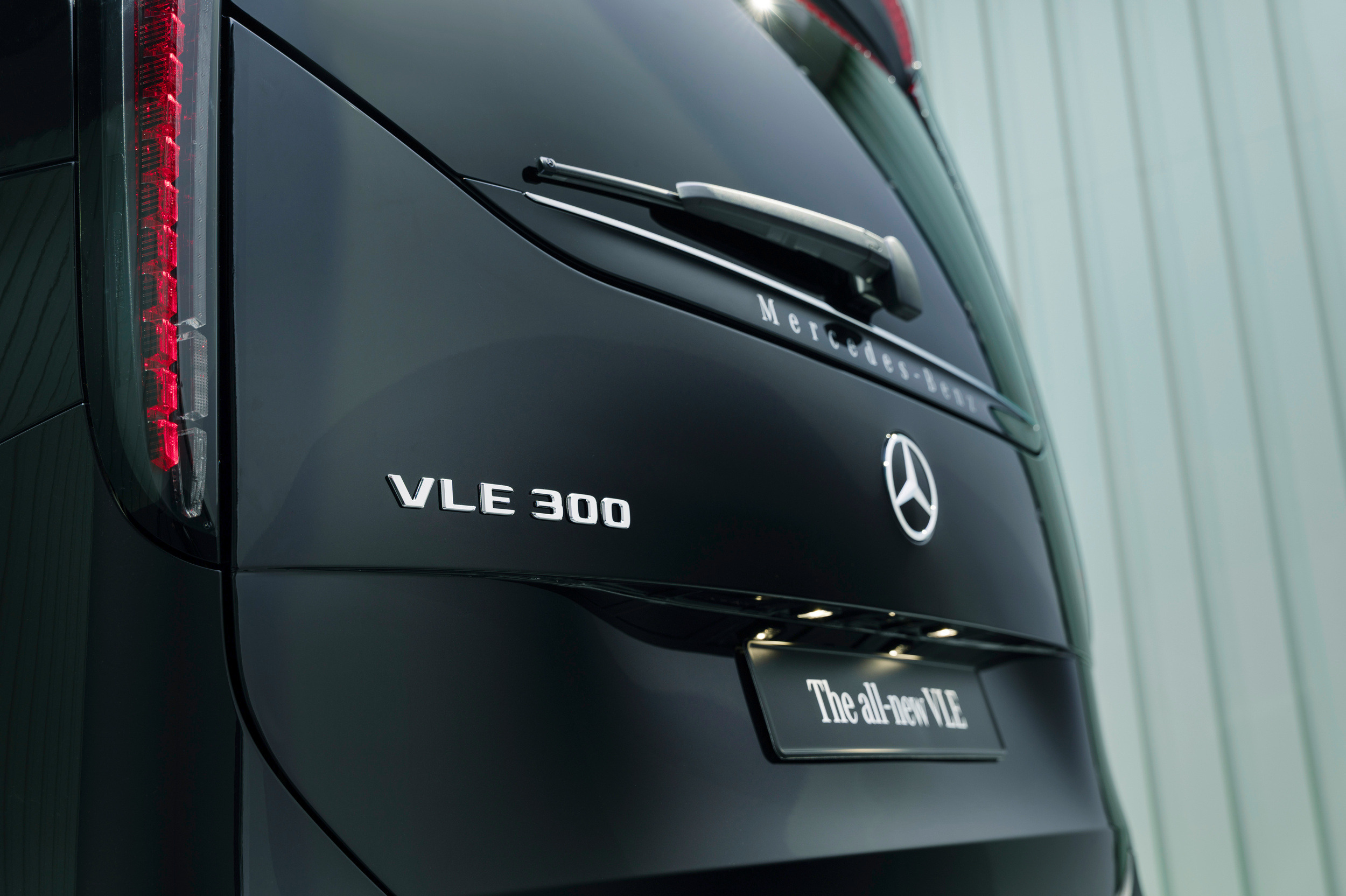 2027 Mercedes VLE 310 140