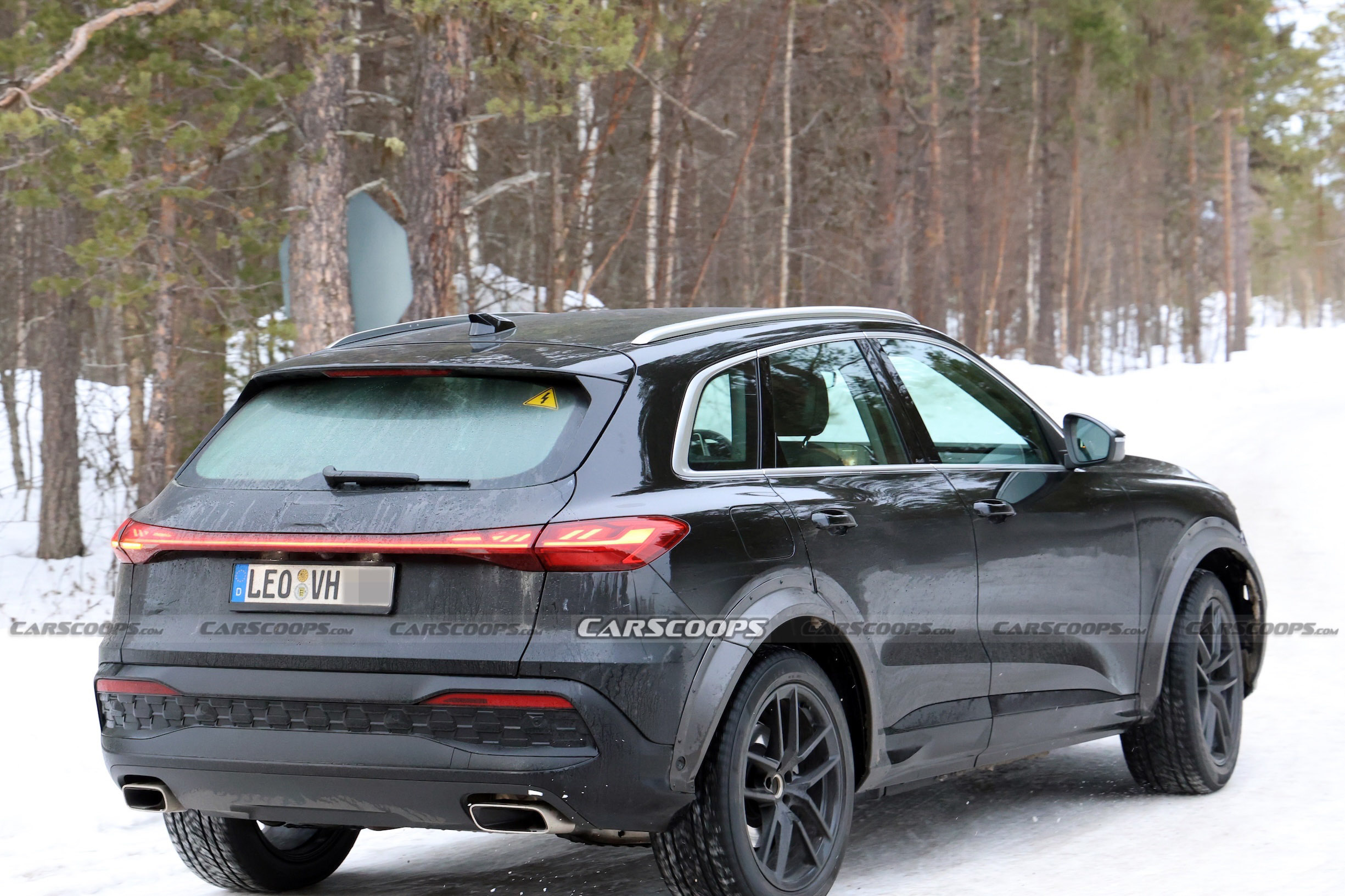 Porsche Macan mule 00013