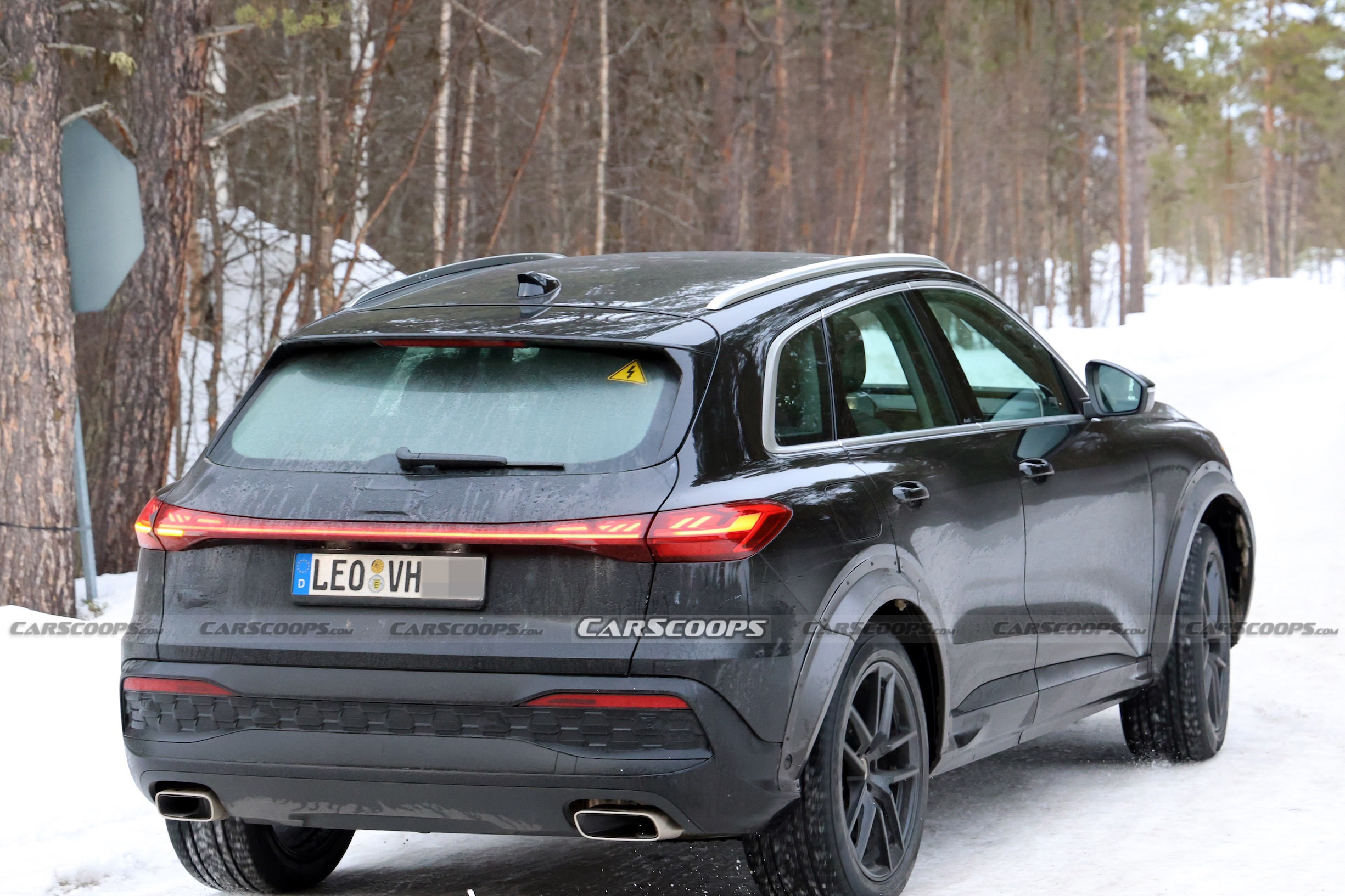 Porsche Macan mule 00014