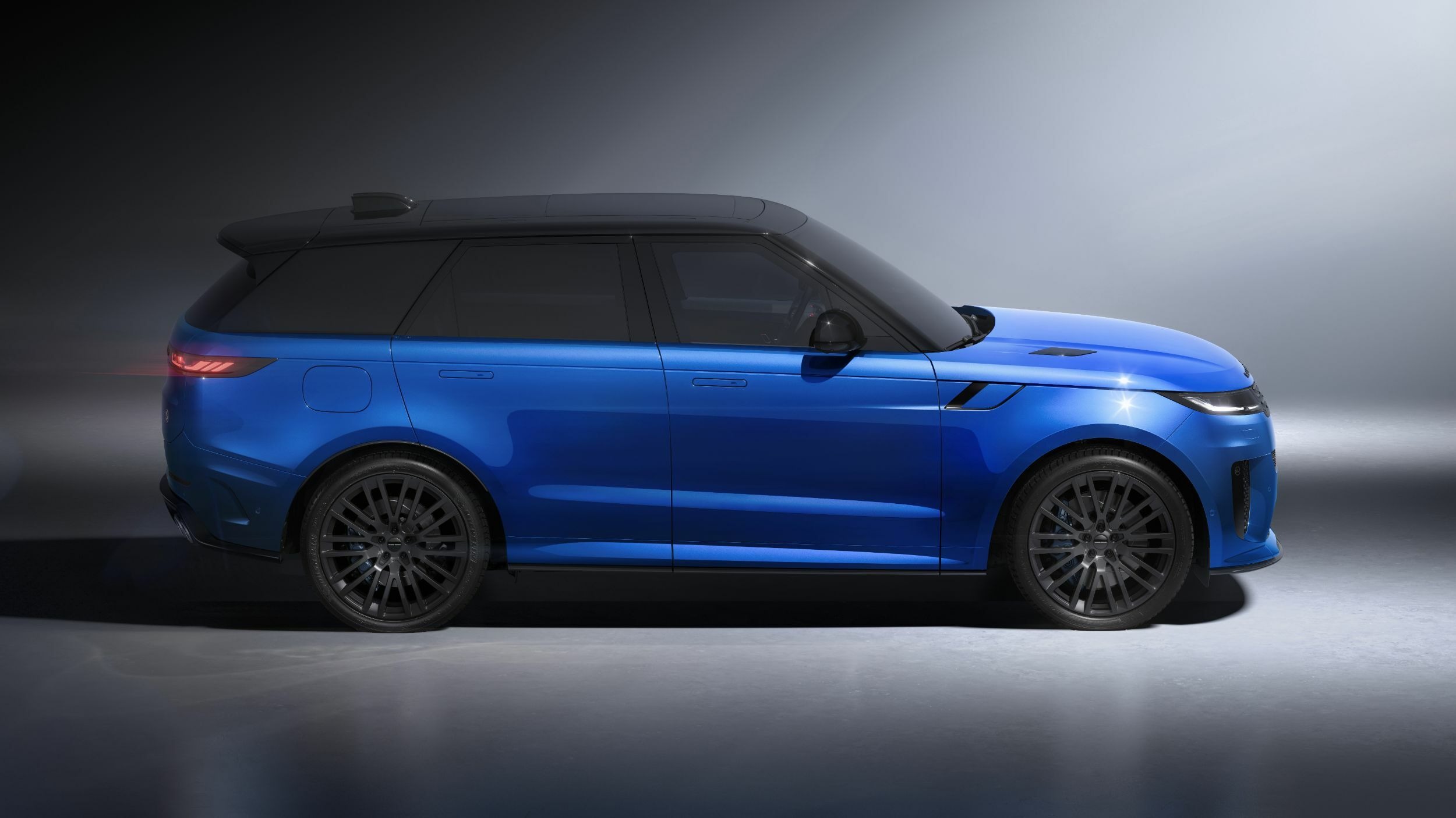 2026 Range Rover Sport SV Ultimate Edition (13)s