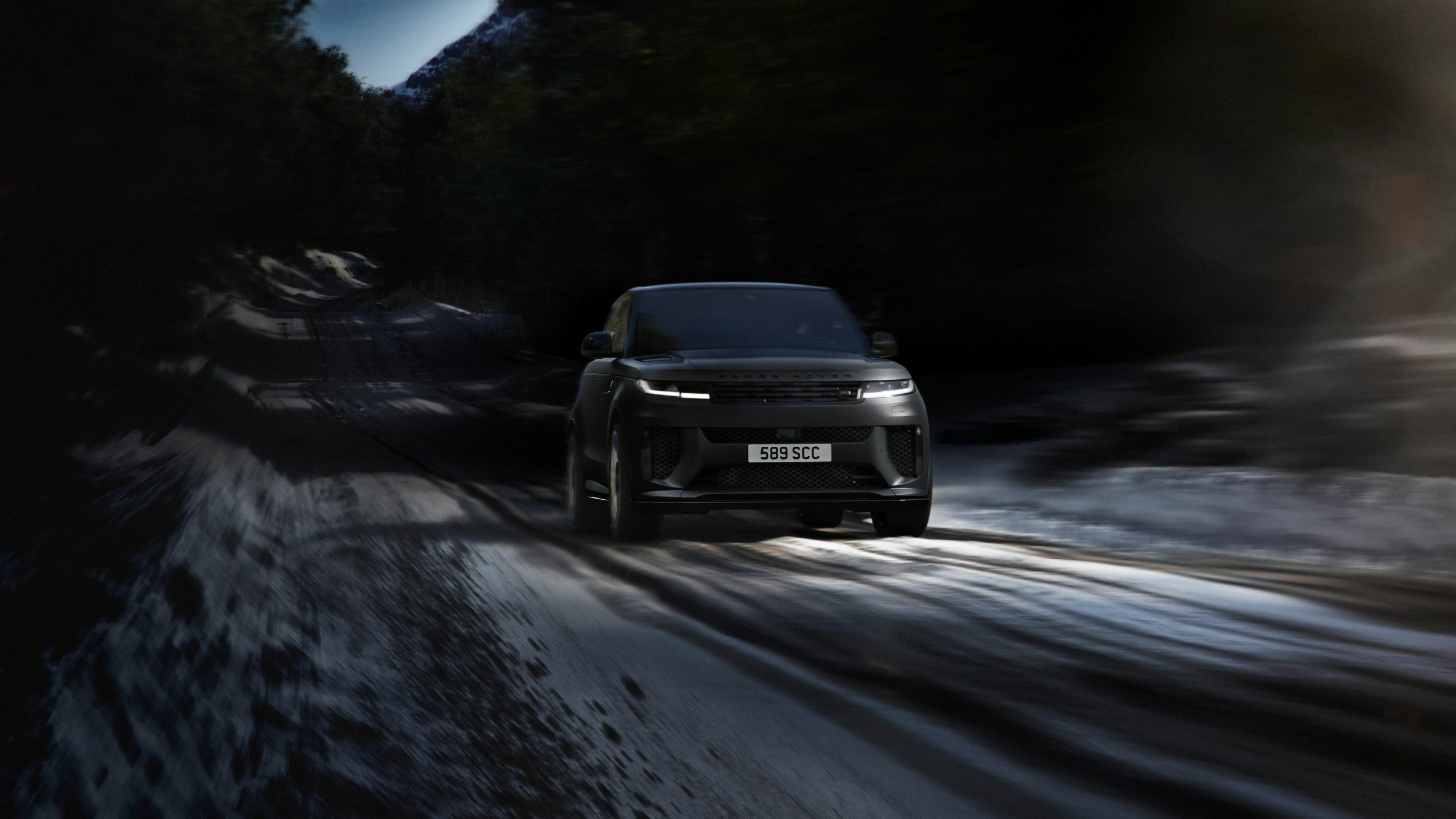 2026 Range Rover Sport SV Ultimate Edition (14)