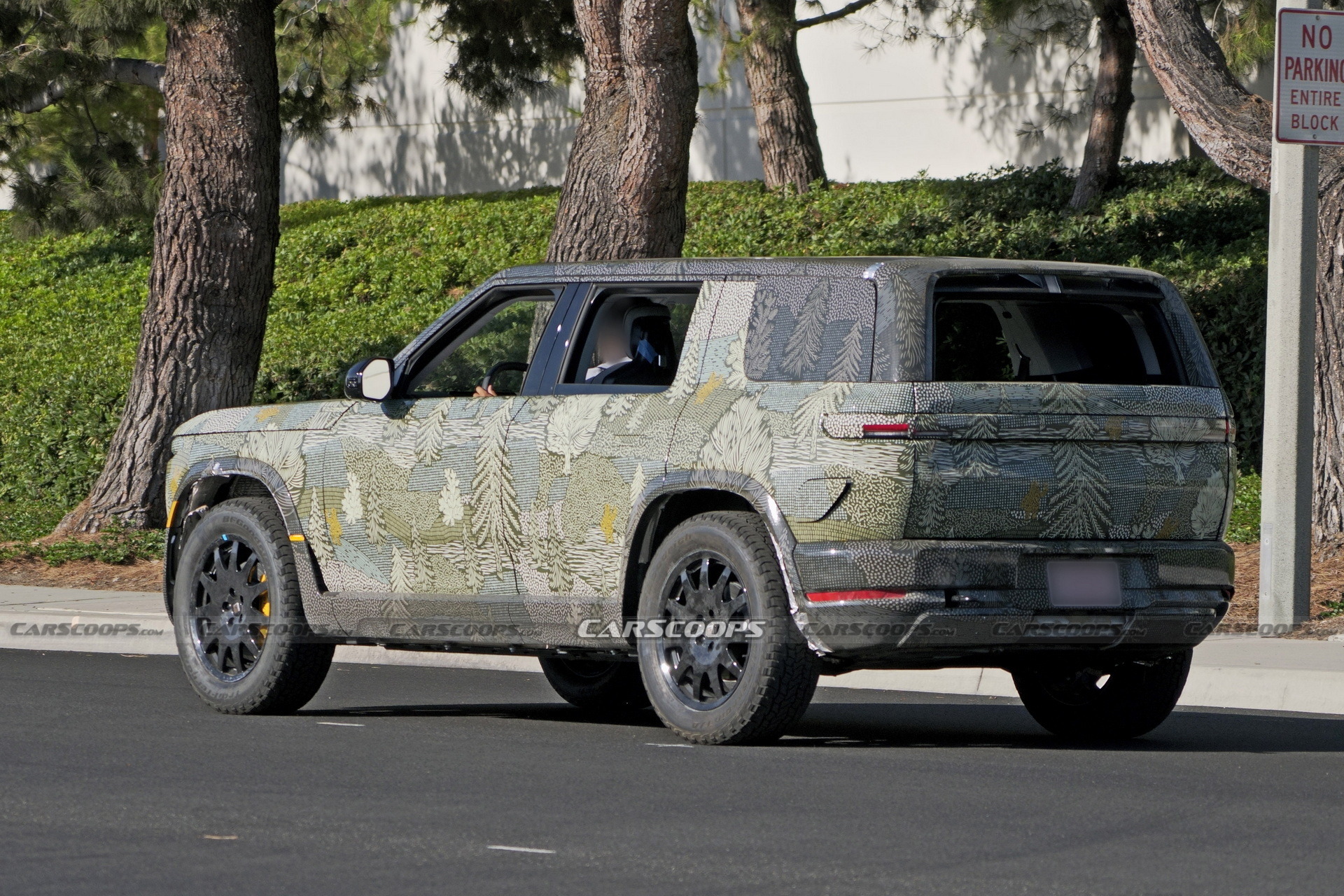 Rivian R2 Scoop - 8