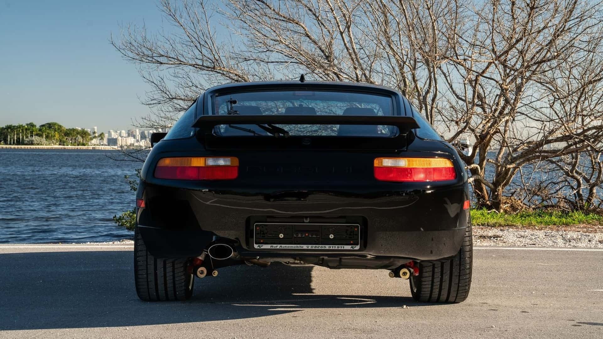 Ruf 928R Auction - 4