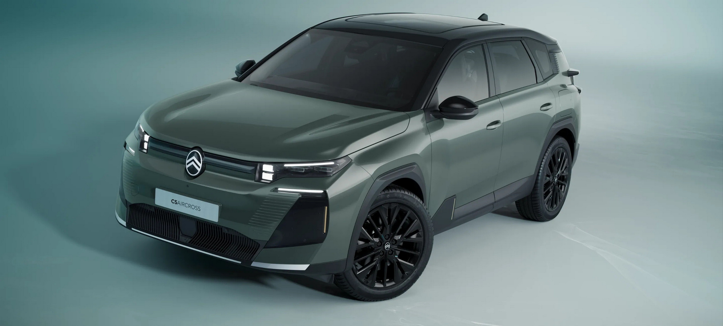 Citroen C5 Aircross PHEV (1)