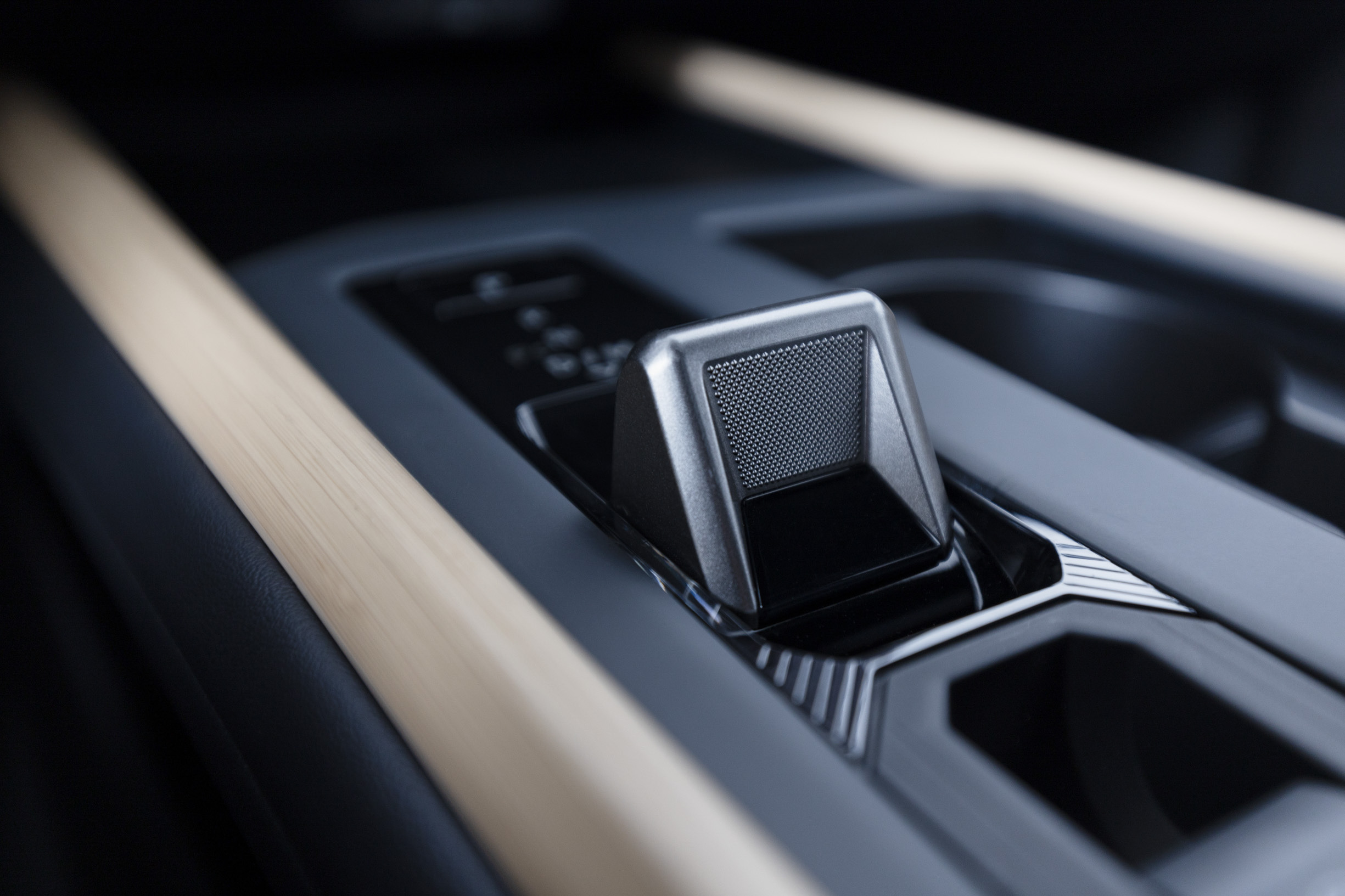 2026 Lexus ES 00013