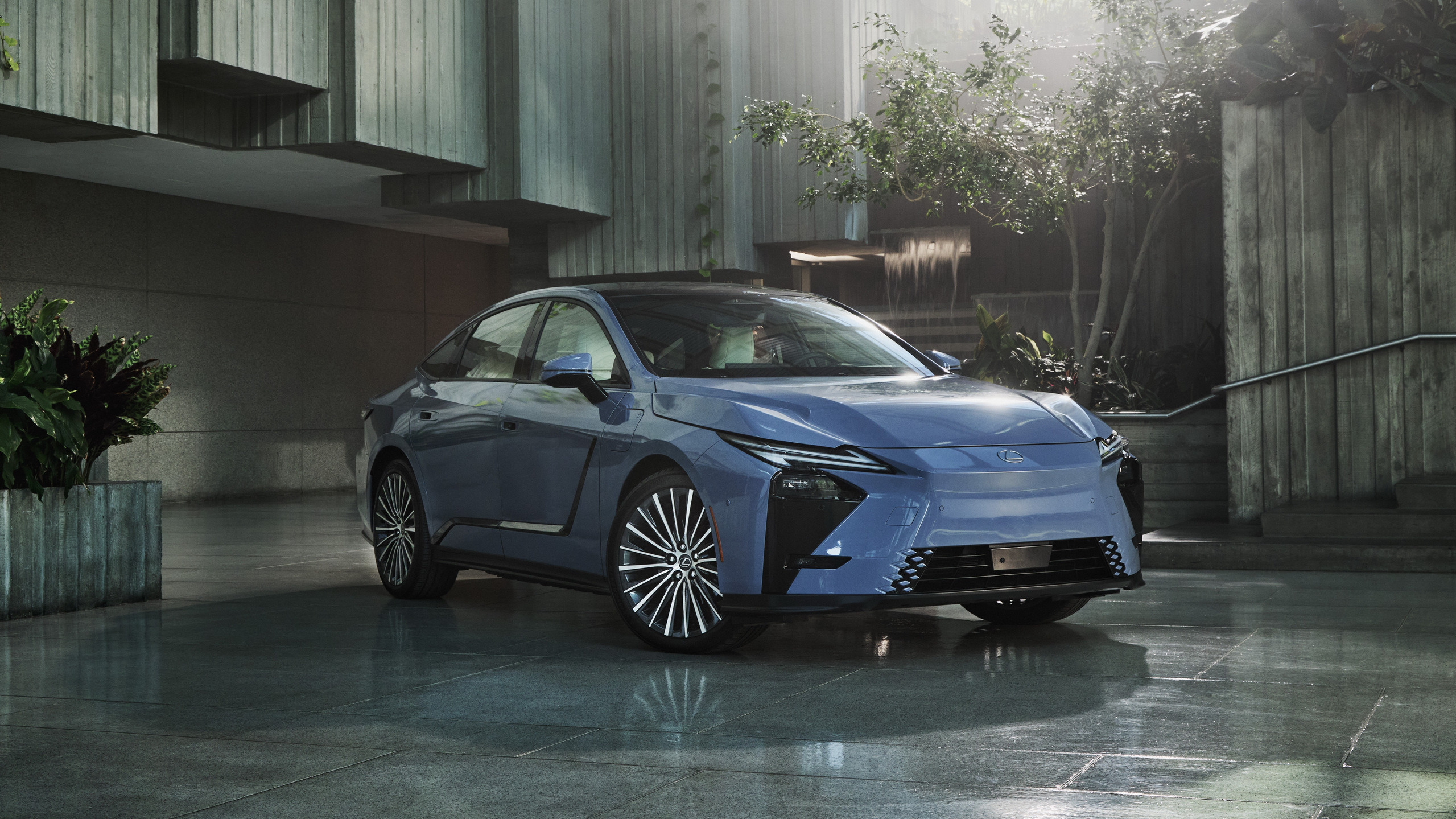 2026_Lexus_ES_350e_019(1)