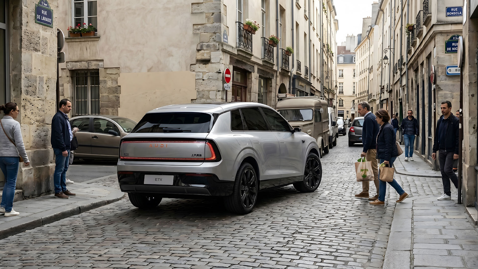 AUDI E7X 424 11