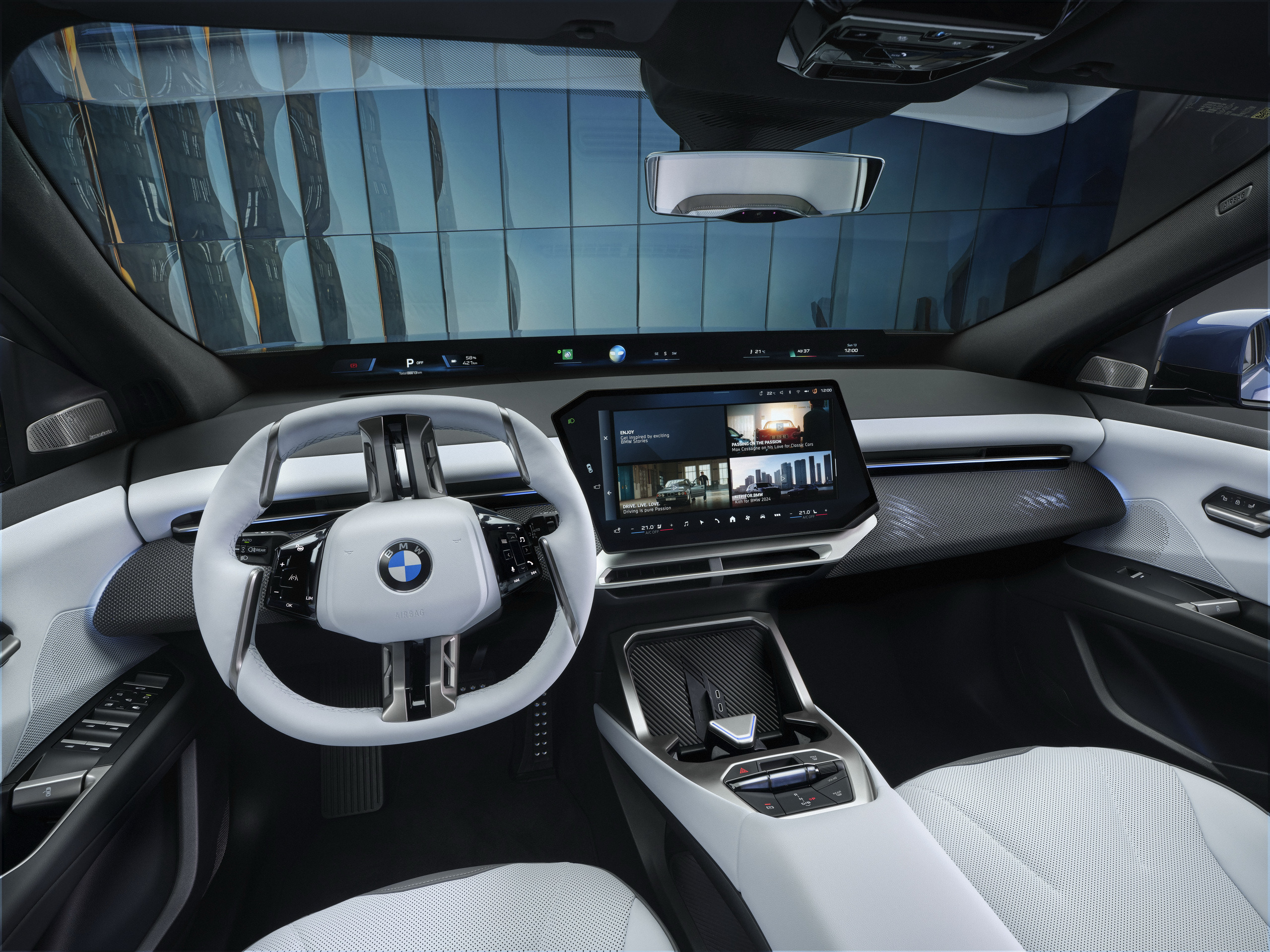 P90615266_highRes_bmw-originals-in-the