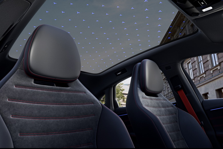 Mercedes C-Class Electric - Interior (3)