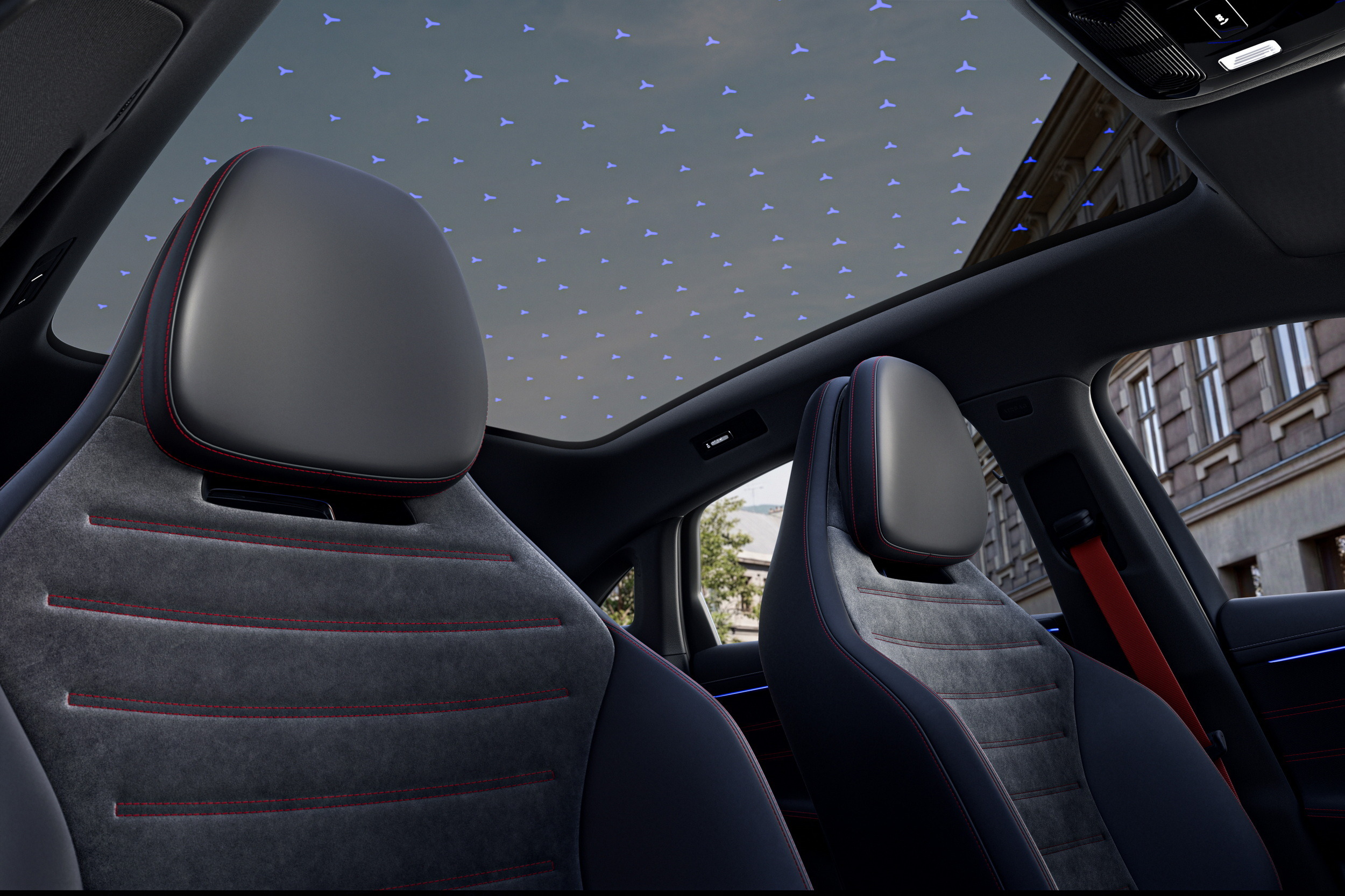 Mercedes C-Class Electric - Interior (3)