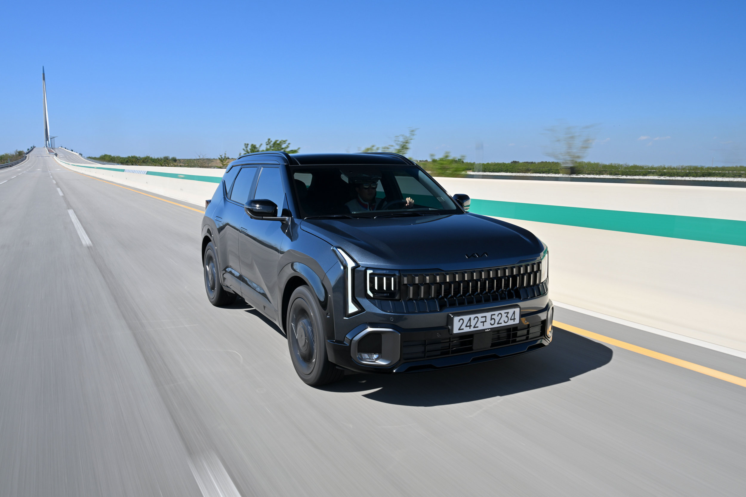 2027 Kia Seltos 603 22