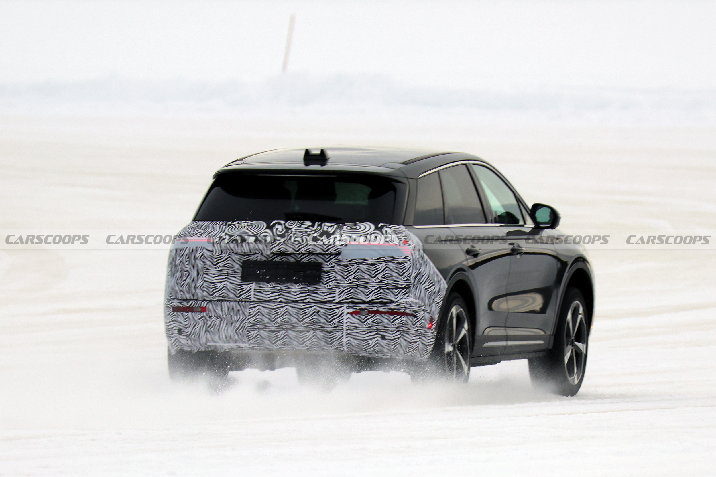2027 Lincoln Corsair Scoop 316 14