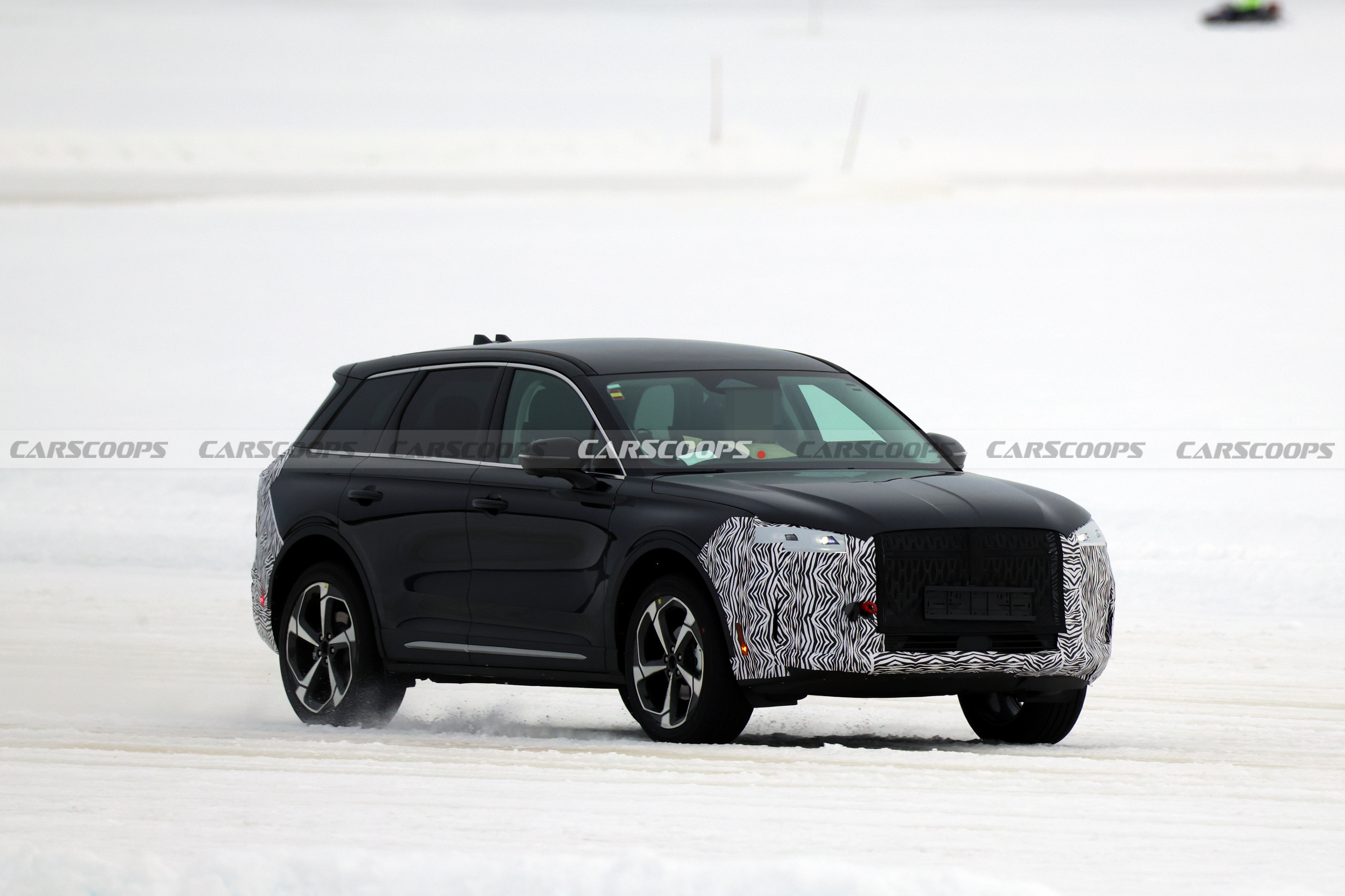 2027 Lincoln Corsair Scoop 316 4