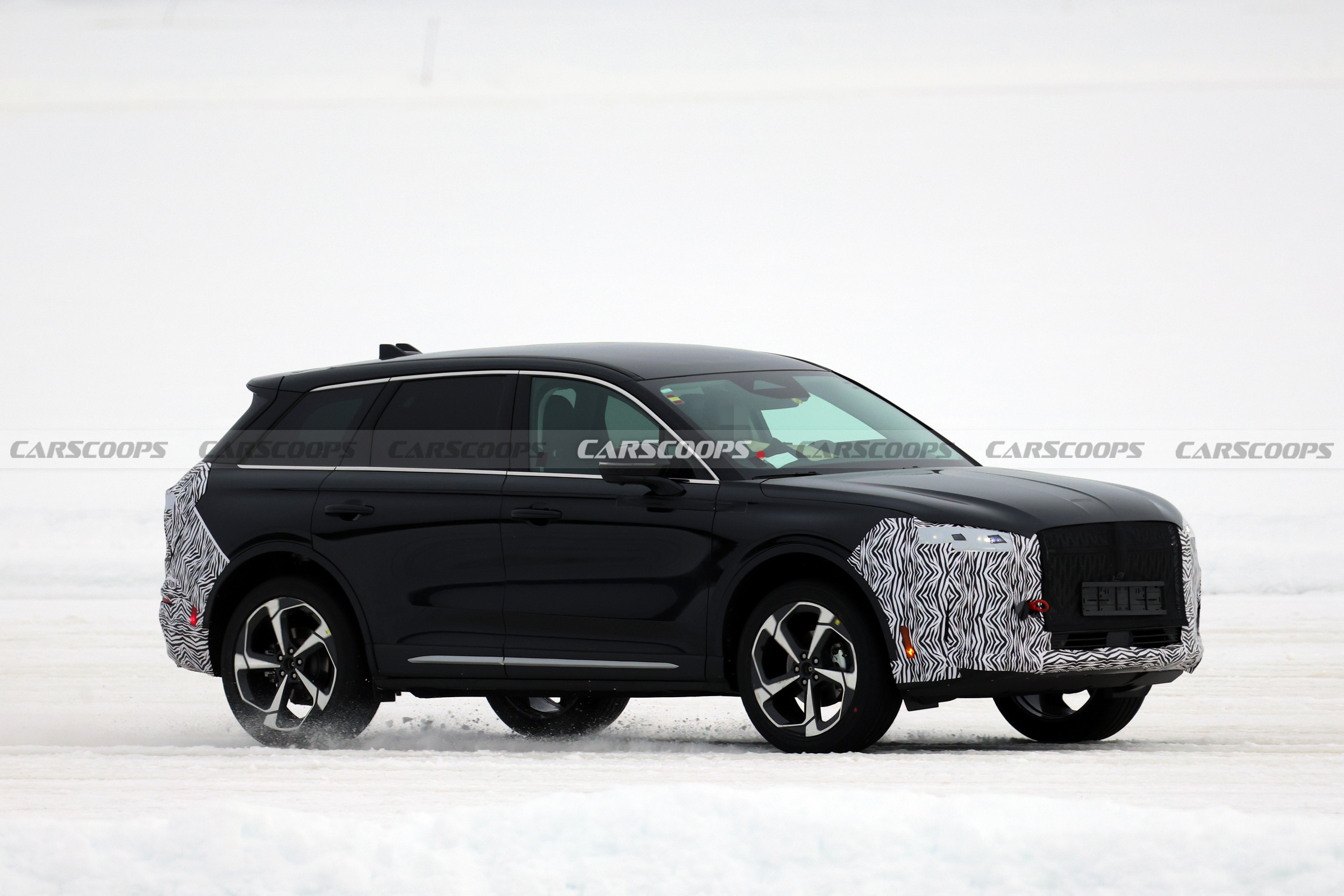 2027 Lincoln Corsair Scoop 316 7