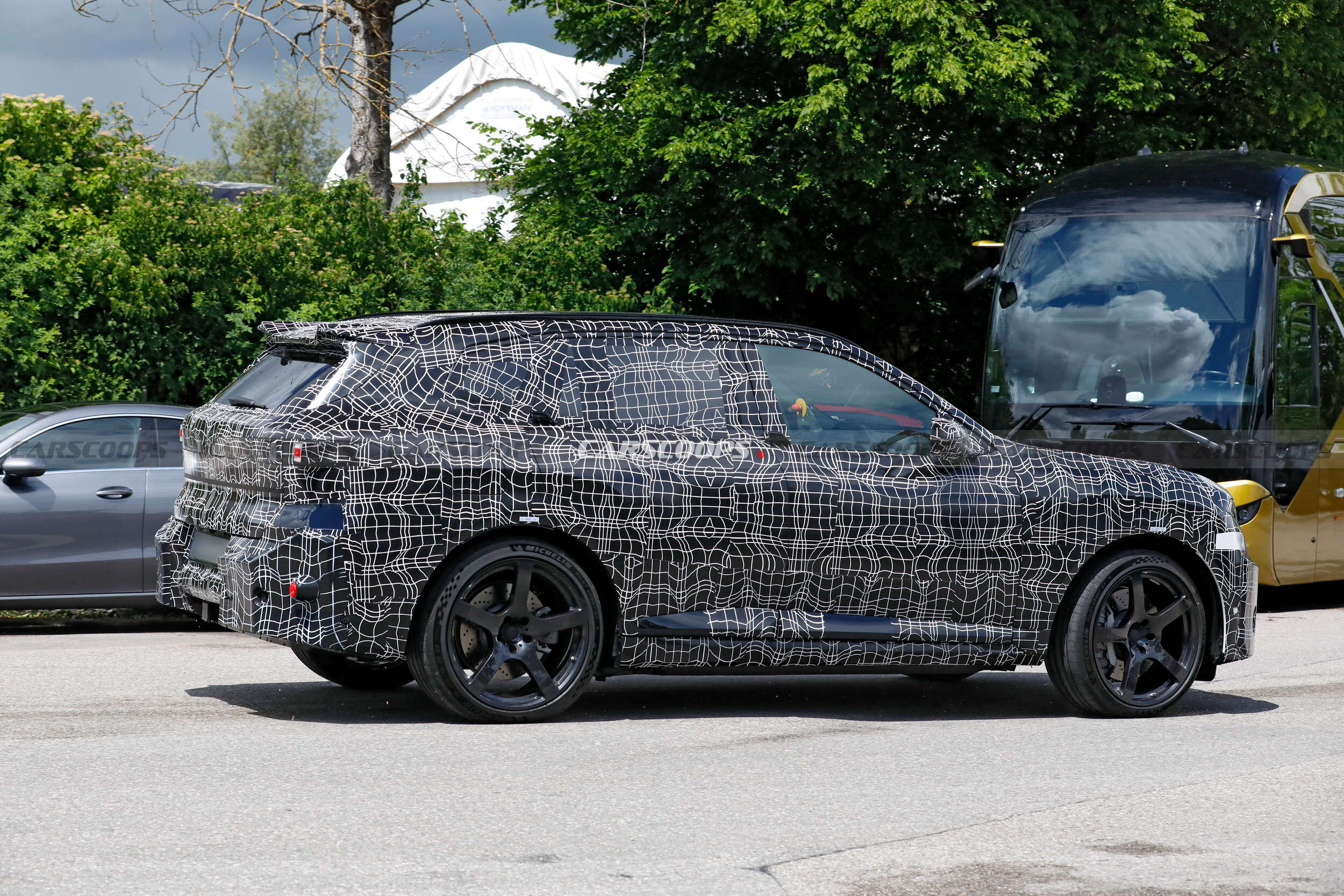 2028 BMW iX5 M 602 10