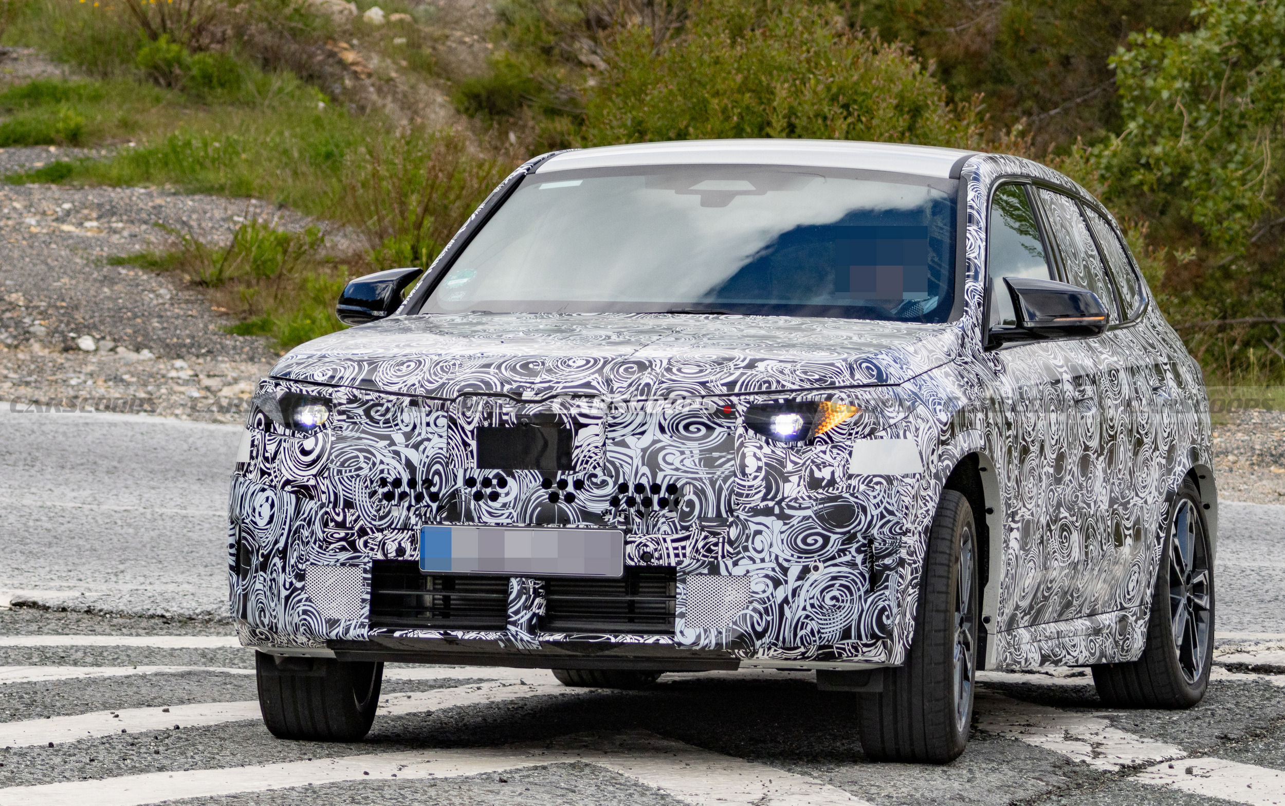 2028 BMW X1 608 9